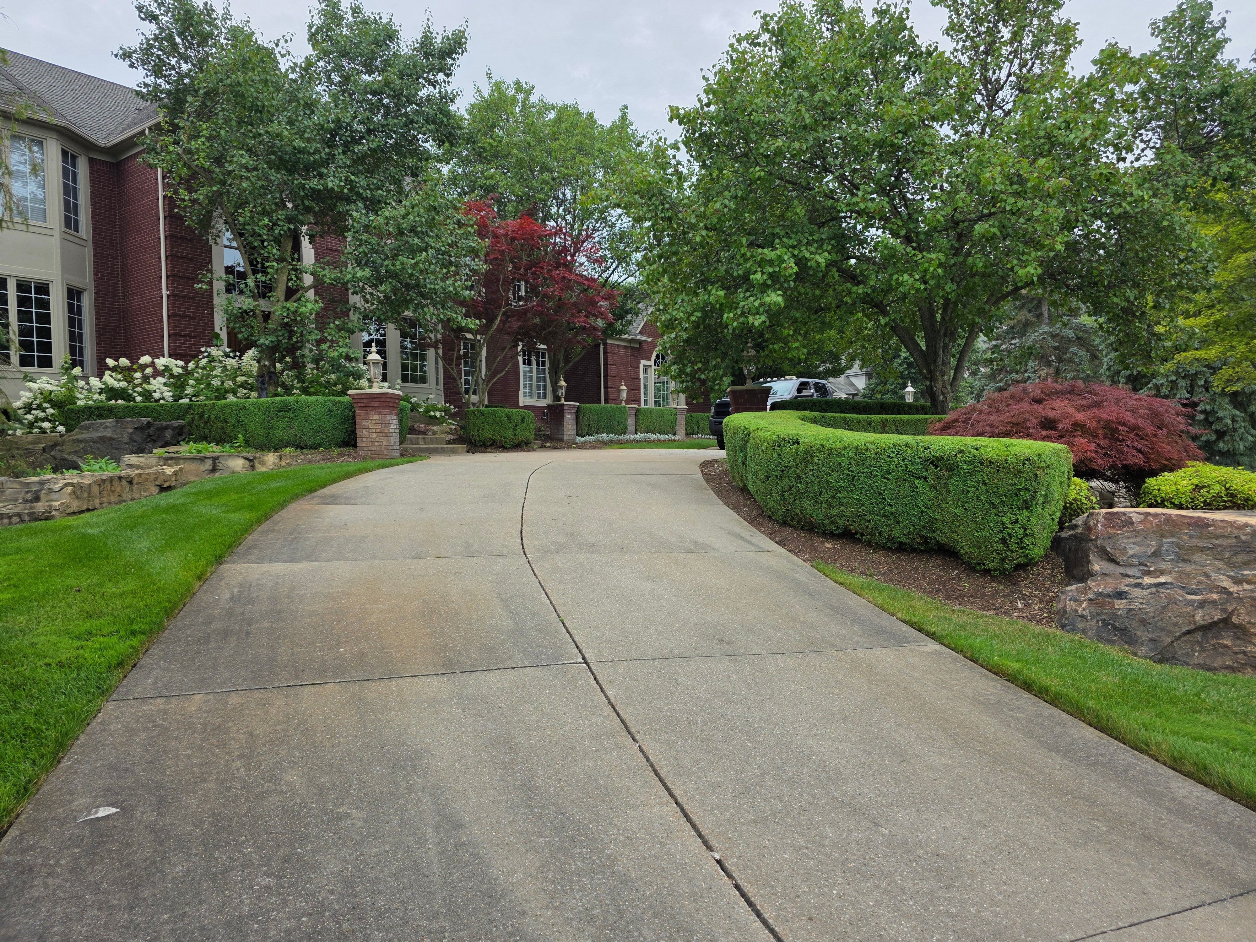  for Ivy Lawn and Landscaping in Oxford, MI