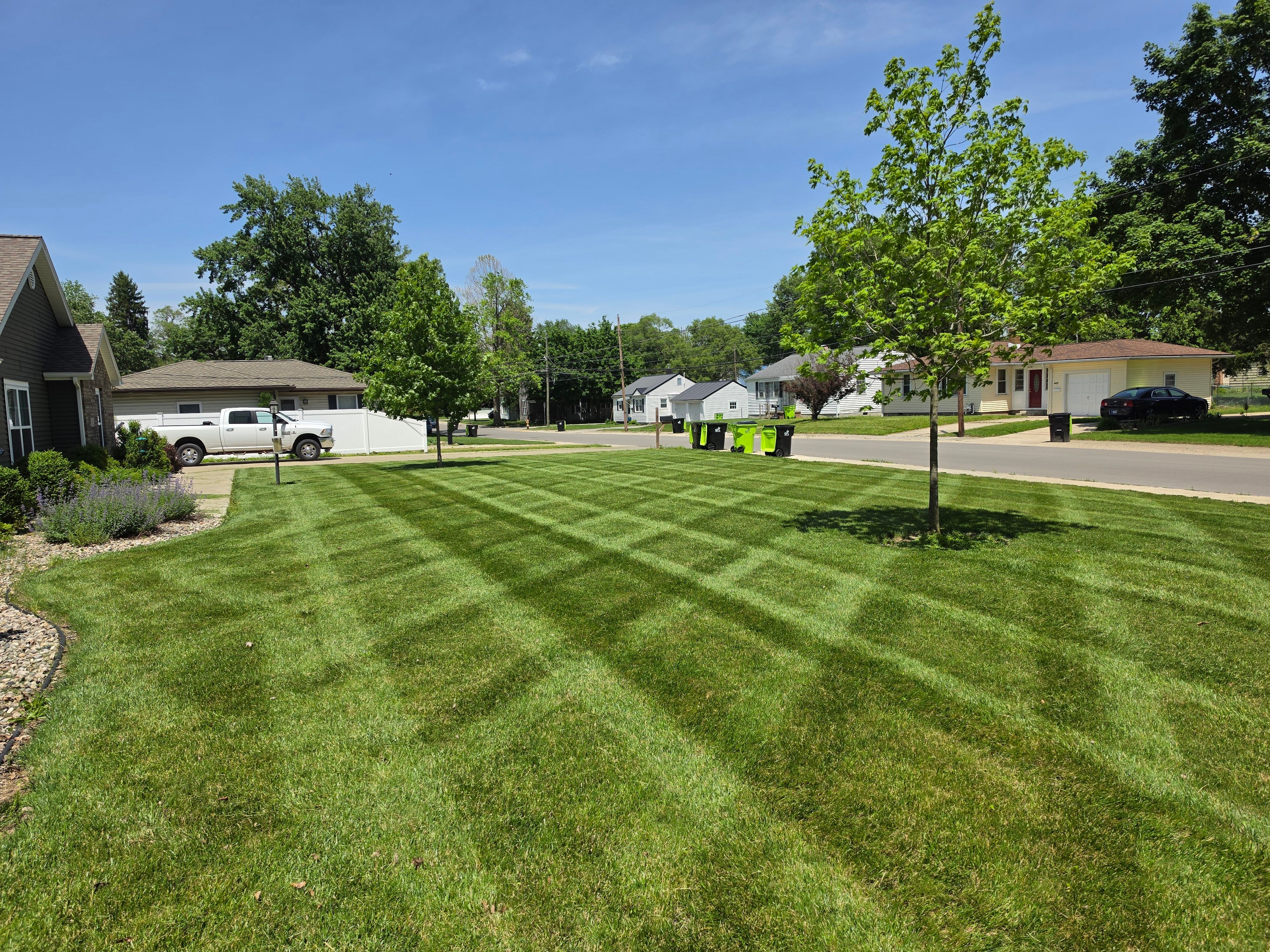  for Stout Mowing & Services LLC in Huntington, IN