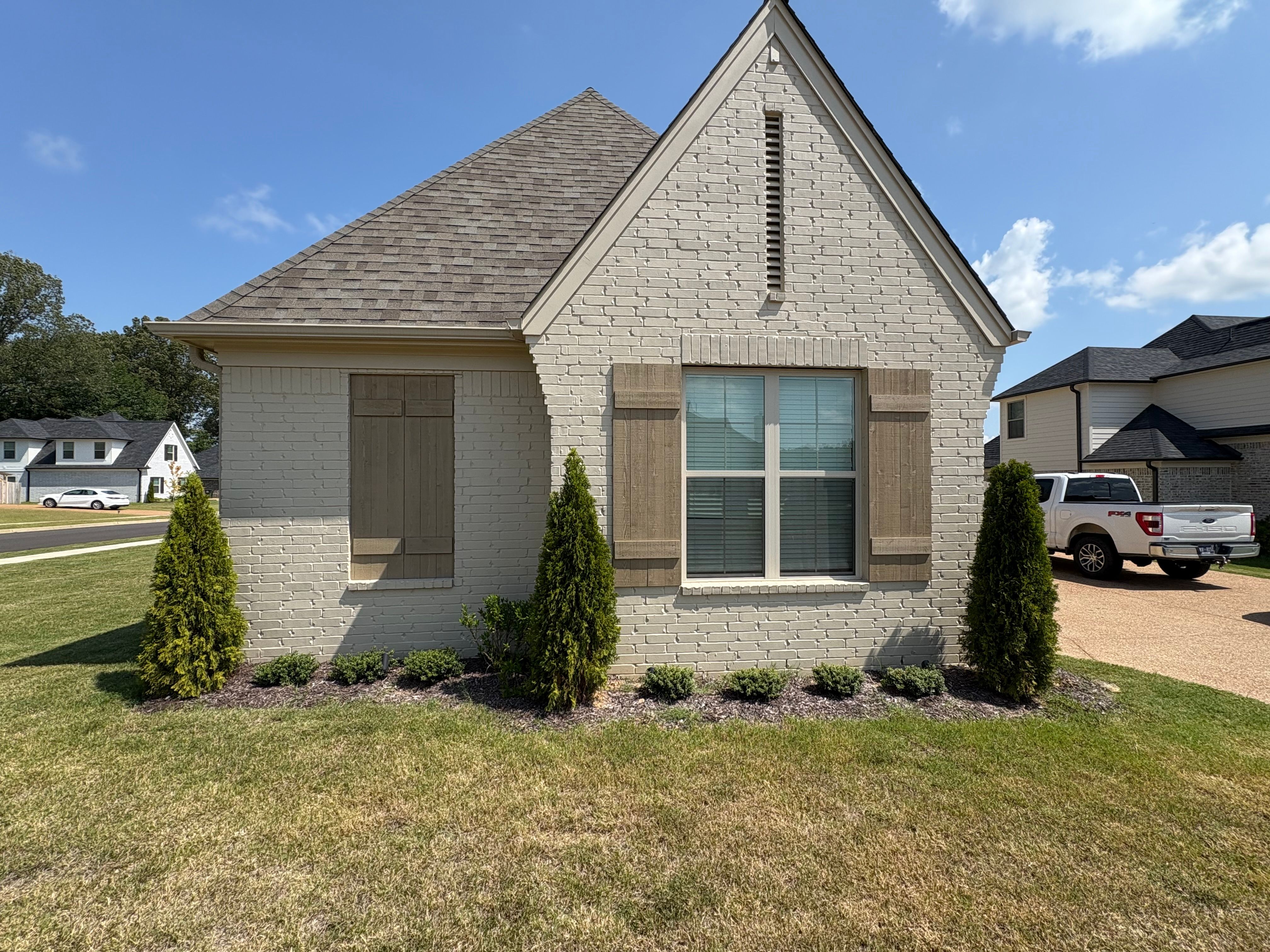  for Spectacular LawnScapes in Olive Branch, MS
