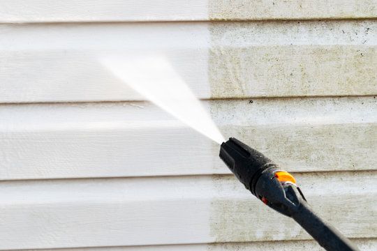 Pressure Washing for Signature Property Care Inc. in Greater Sudbury, ON