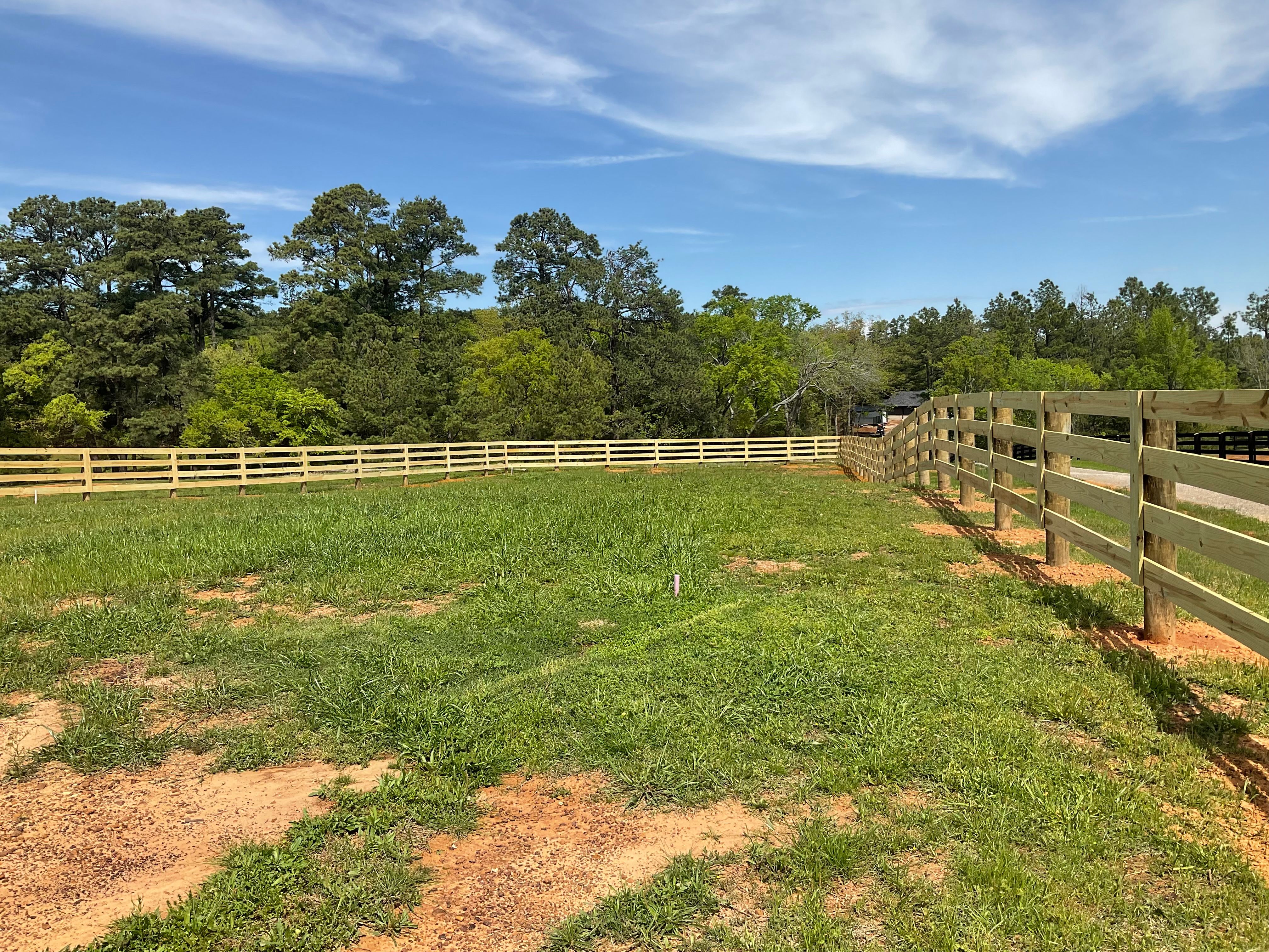  for JR Fences in Lindale, TX