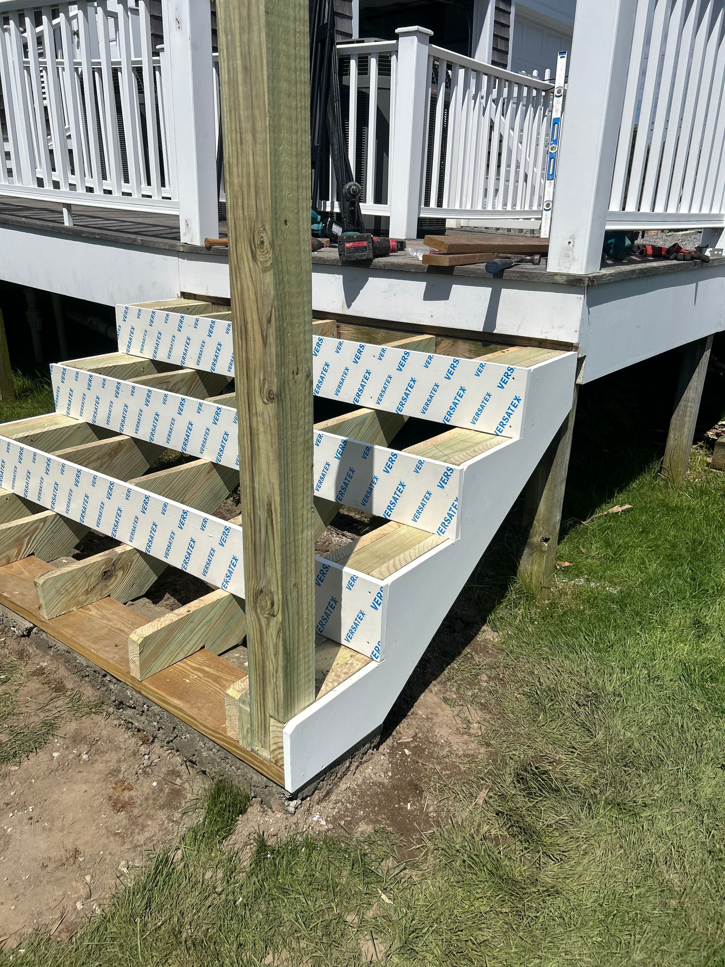  for Make It Right Contracting in East Hampton, NY