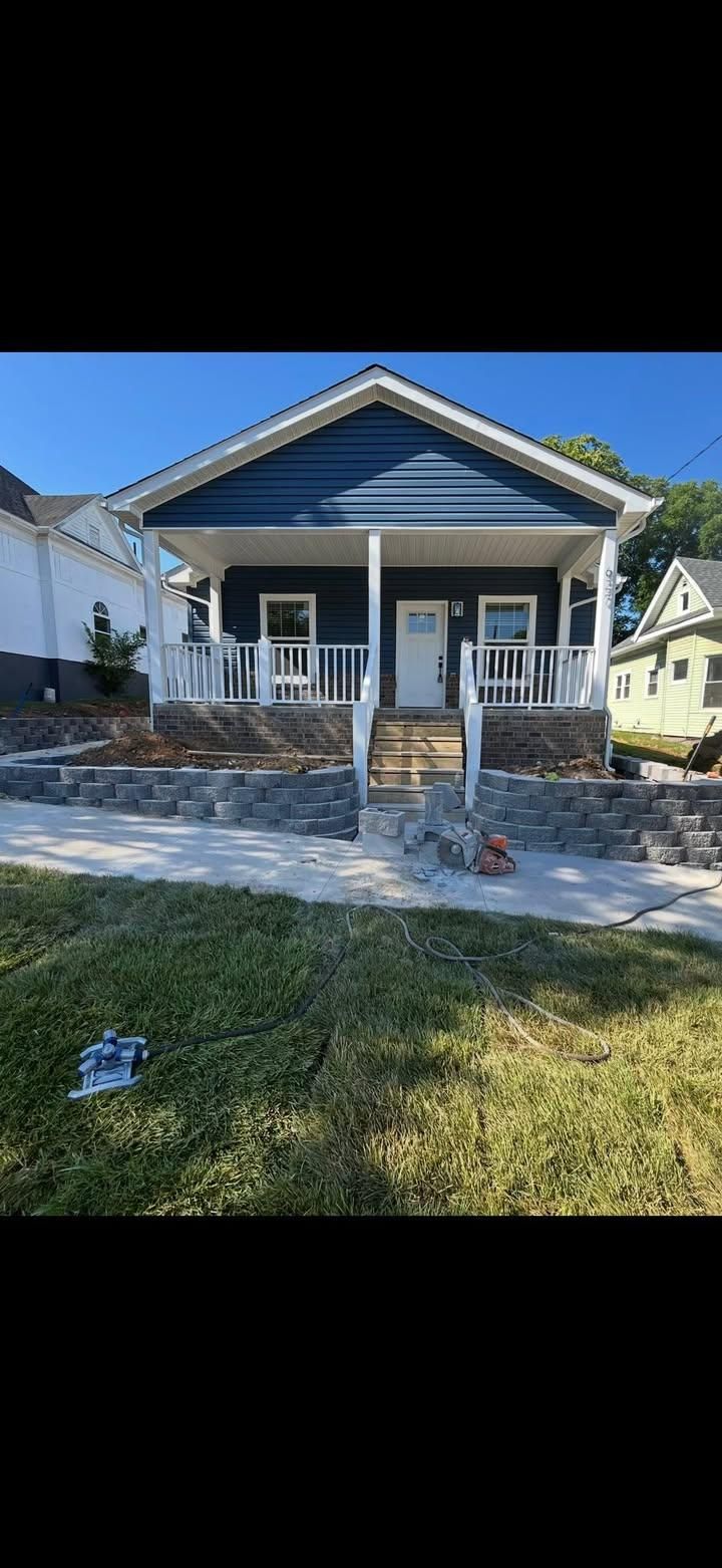  for Dust Till Dawn Lawn in London, Kentucky