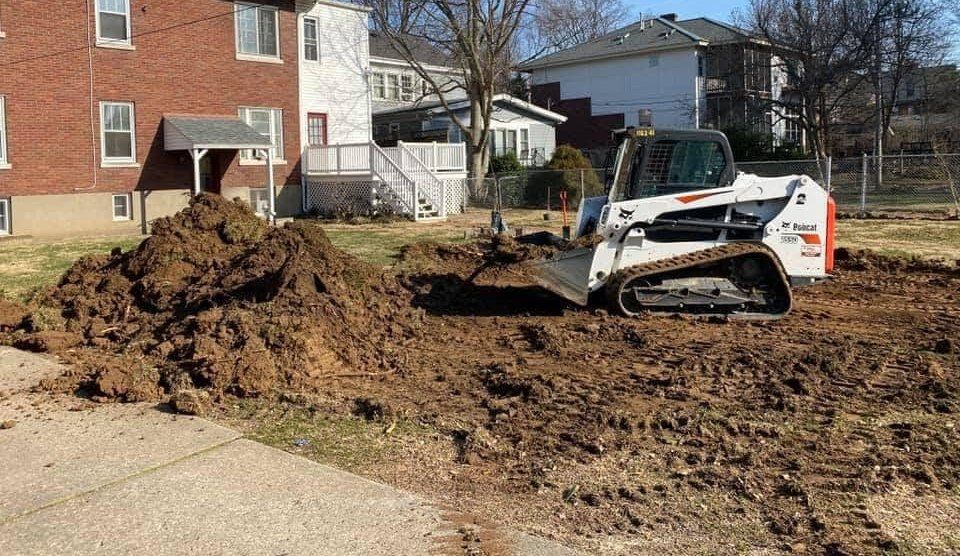 Excavating for Louisville Earth Movers in Crestwood, KY