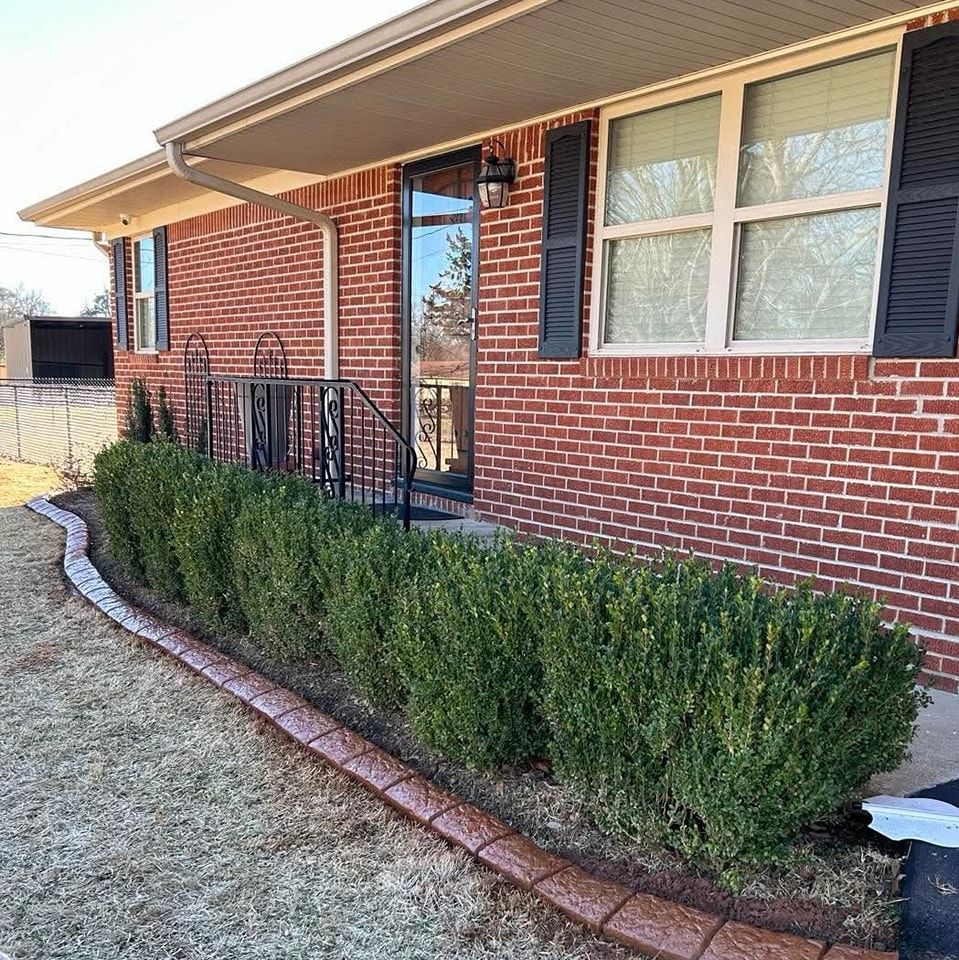  for Artistic Edges LLC in Texarkana, AR