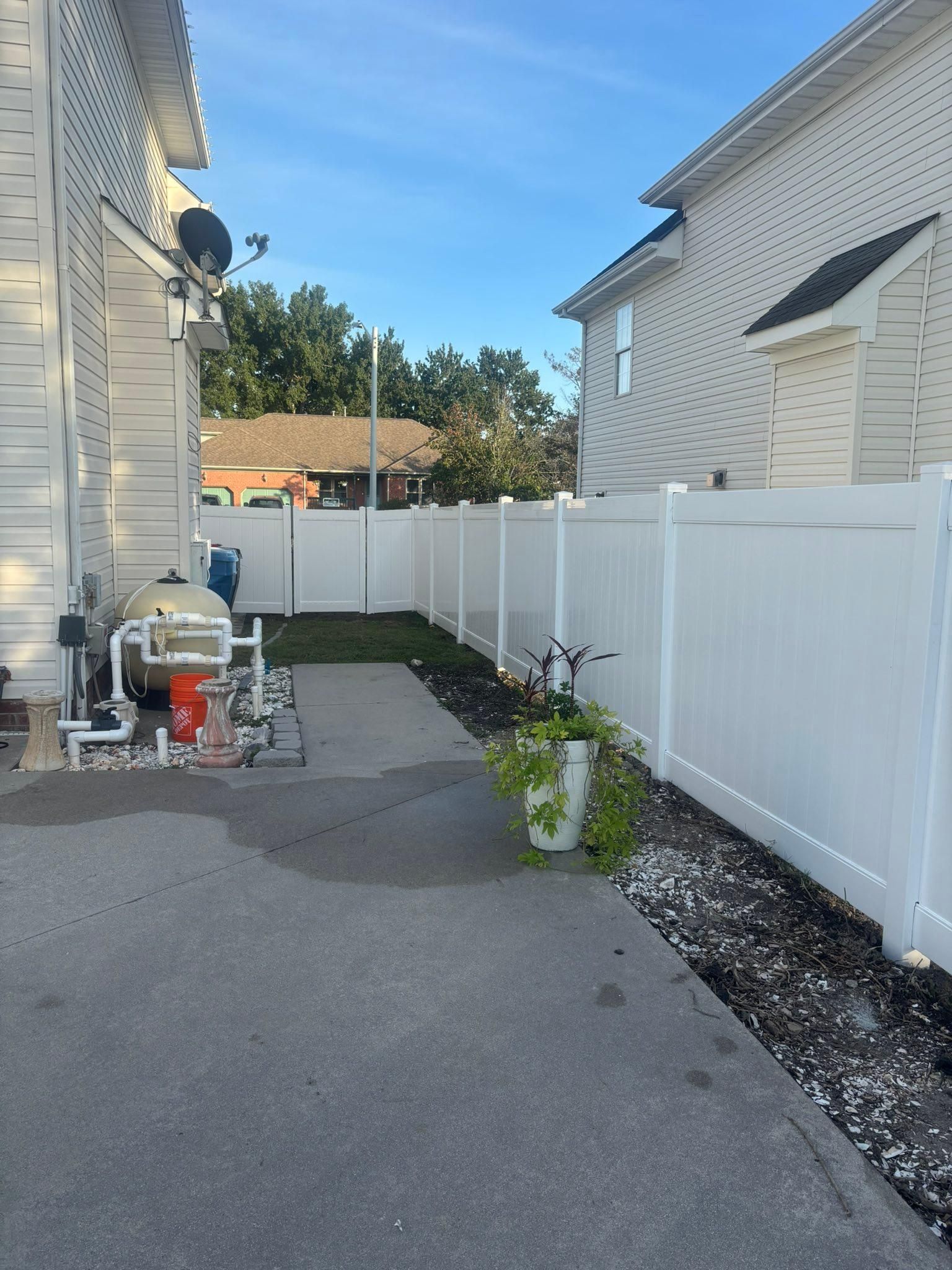  for RedLine Fencing in Moyock, NC