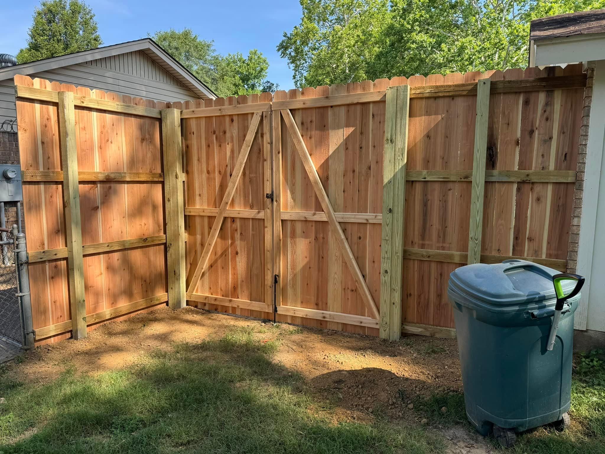  for Manning Fence, LLC in Hernando, MS