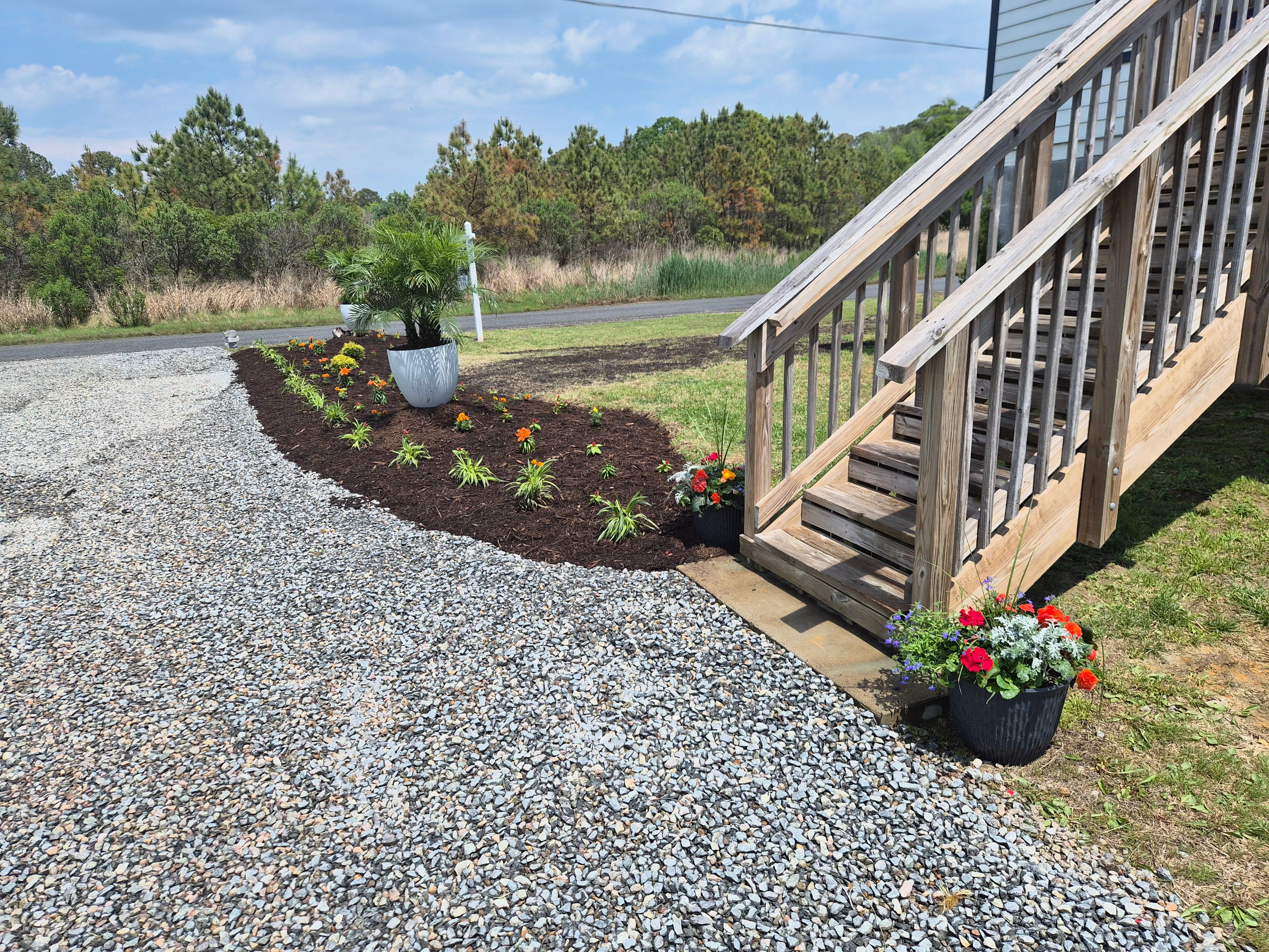 All Photos for 4 Points Lawncare LLC in Hayes, VA