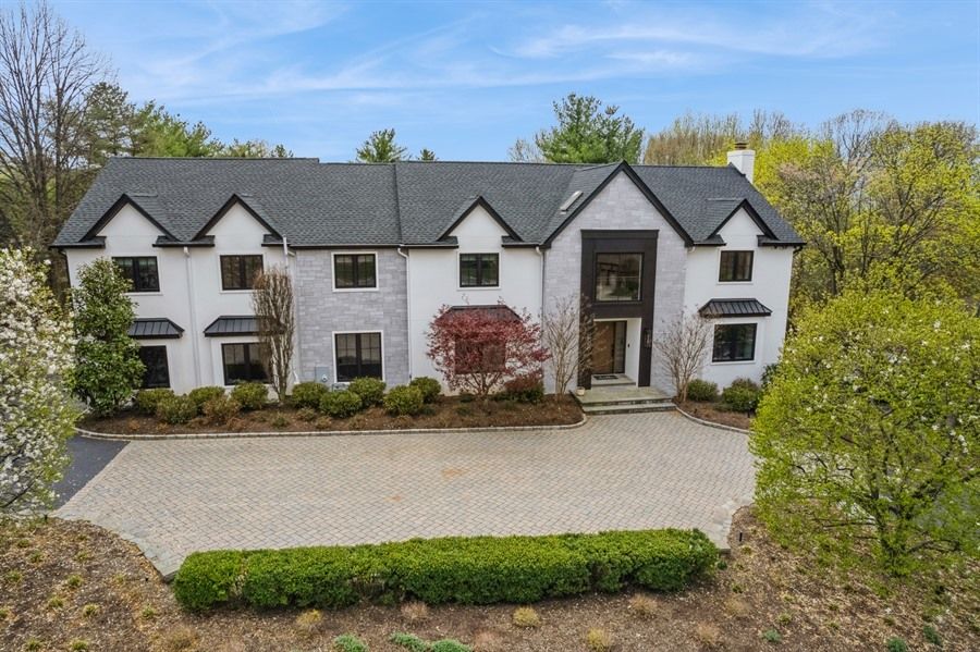  for RJT Custom Builders in Woodcliff Lake, NJ