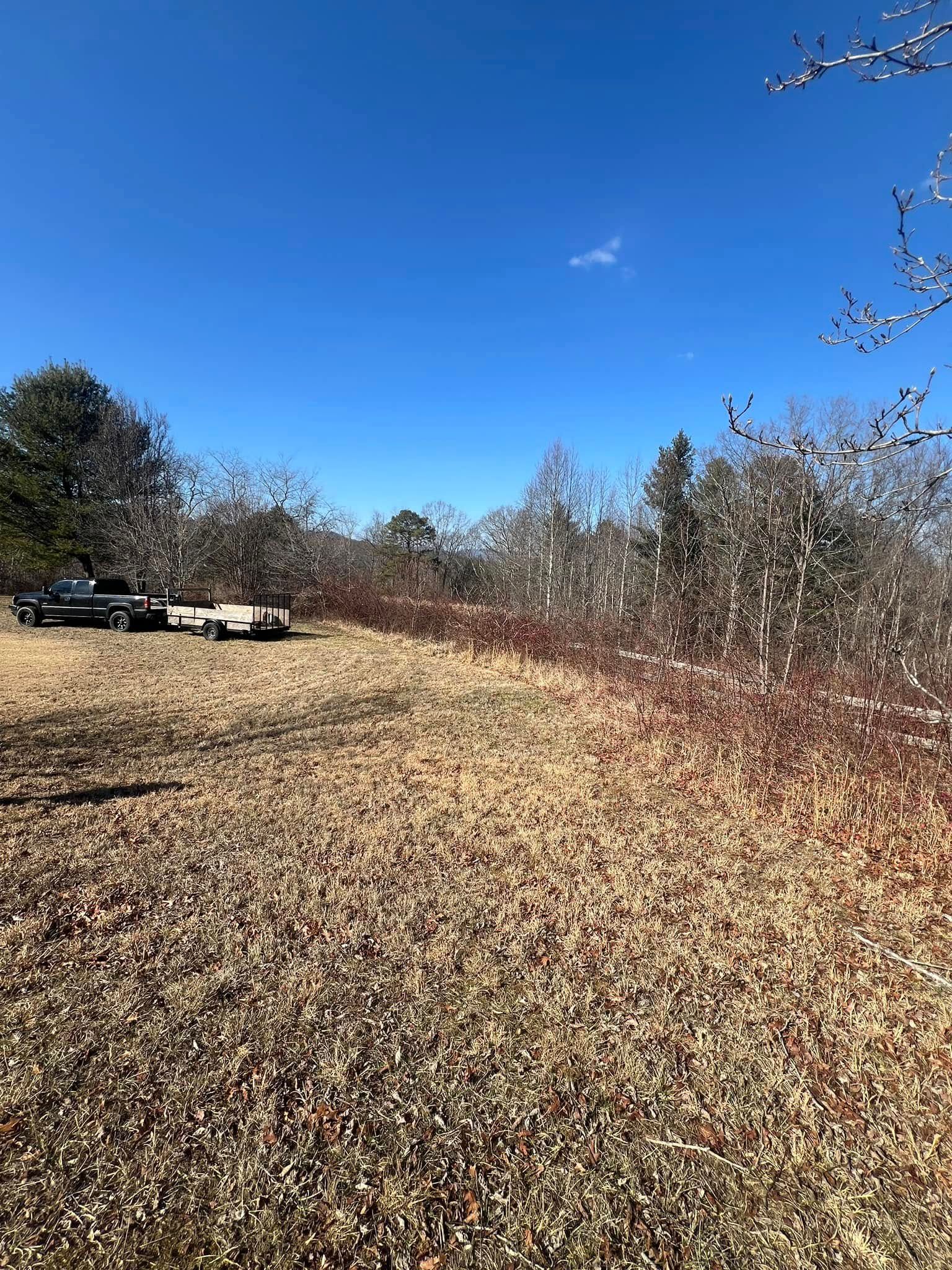 All Photos for SkyLimit LawnCare in Asheville, NC