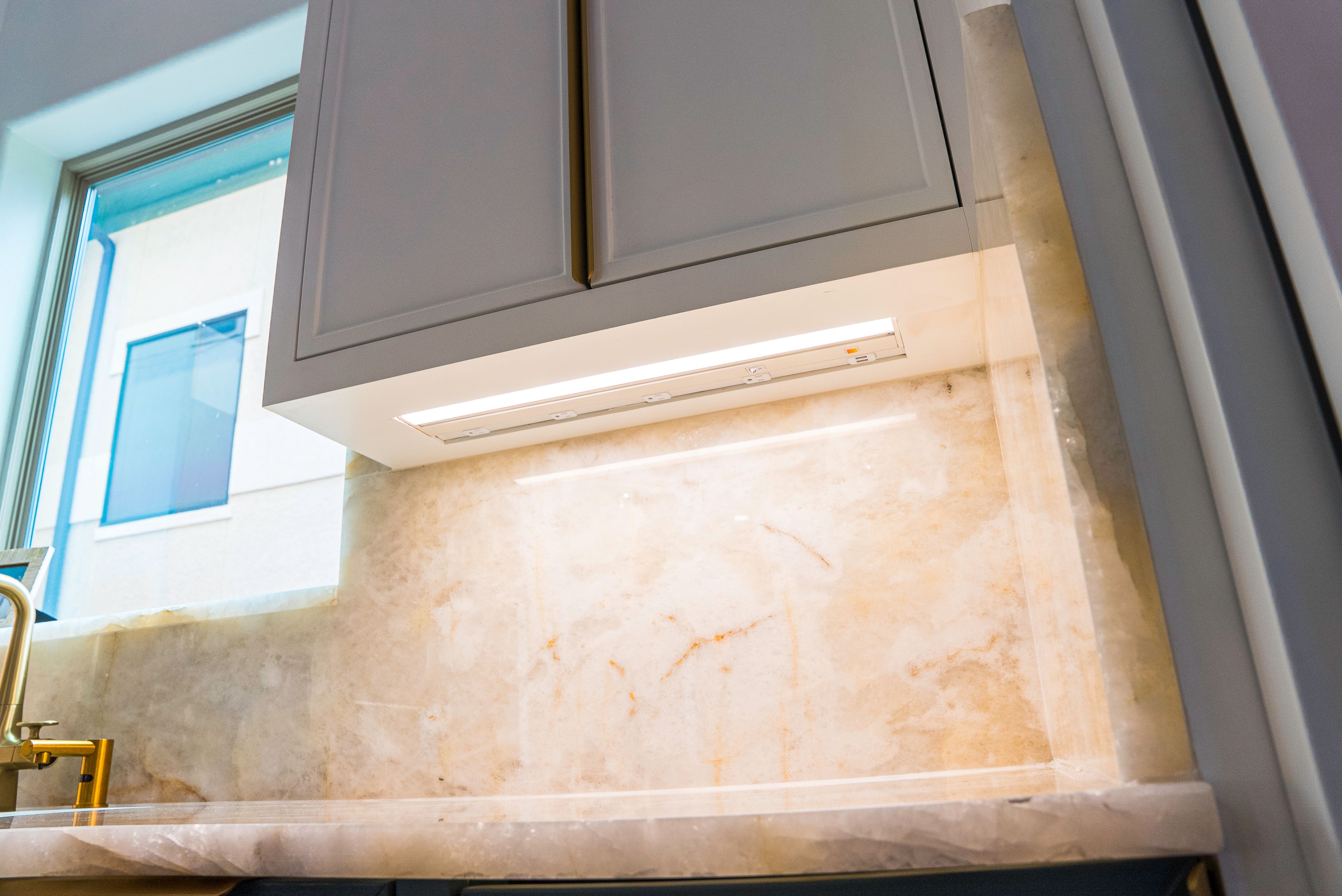  for Luxurious Construction LLC in Houston, TX