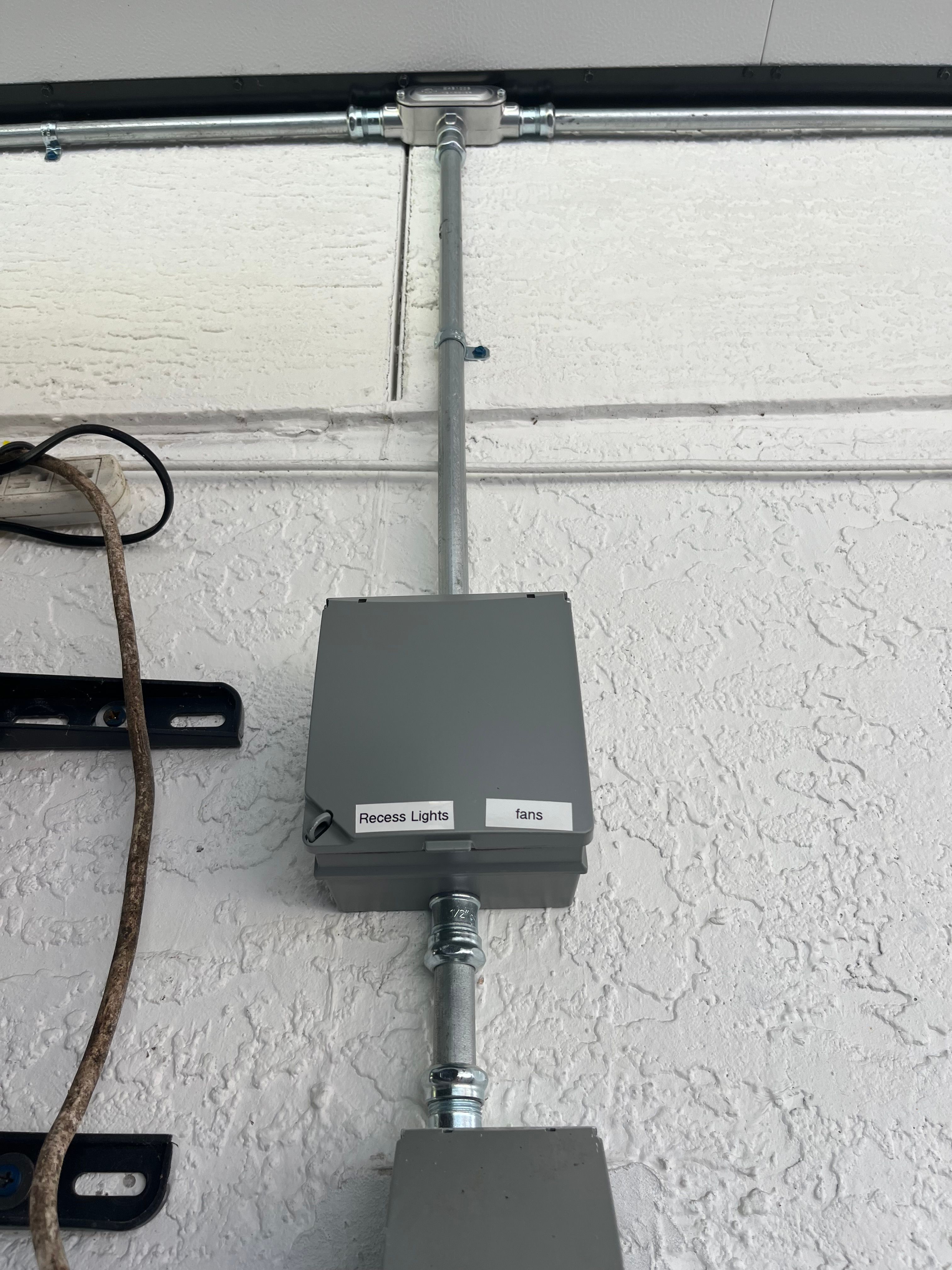  for Manny’s 407 Electric Inc in St. Cloud, FL