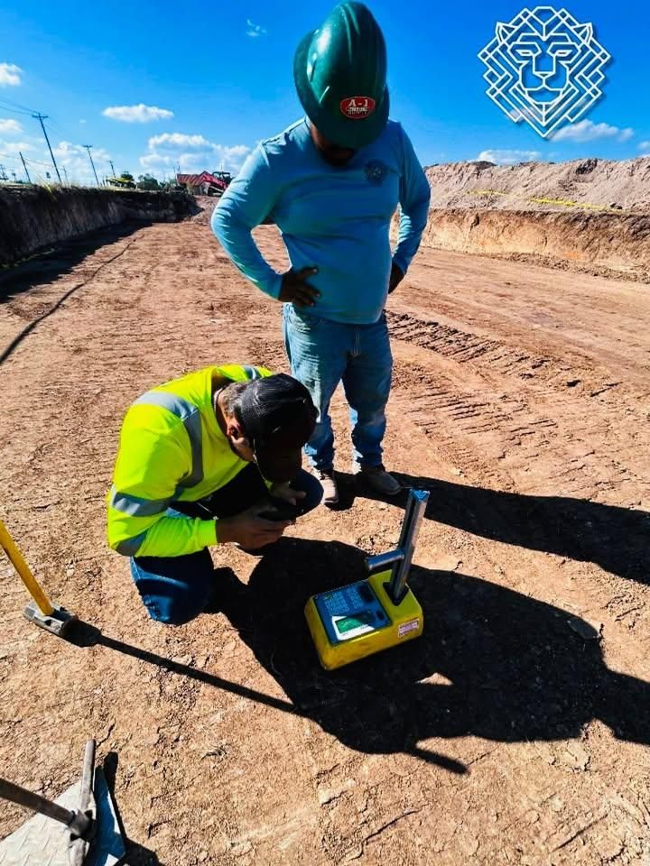  for J & M Contracting in Hewitt, TX