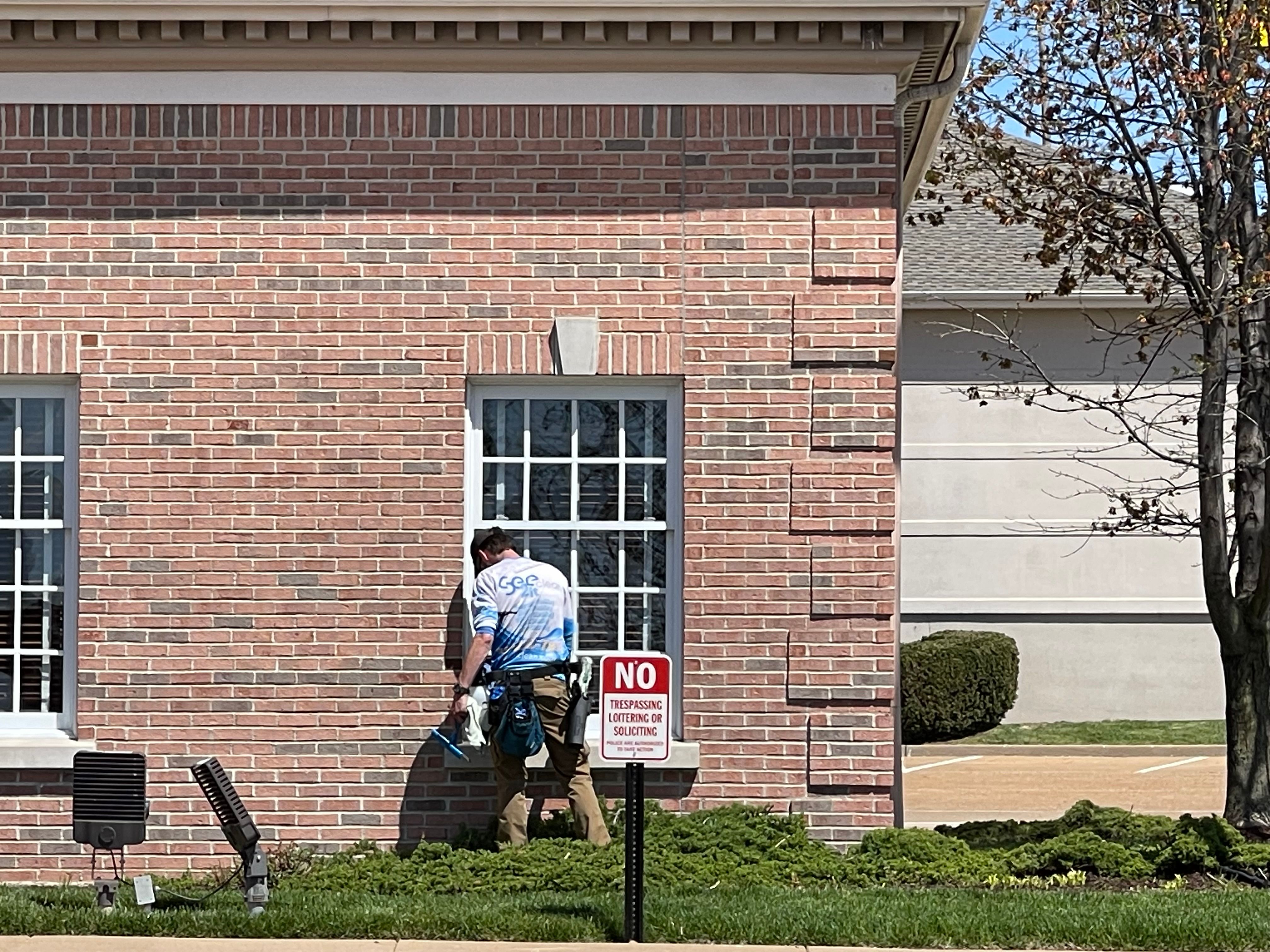  for See2it Clean in St Louis, MO