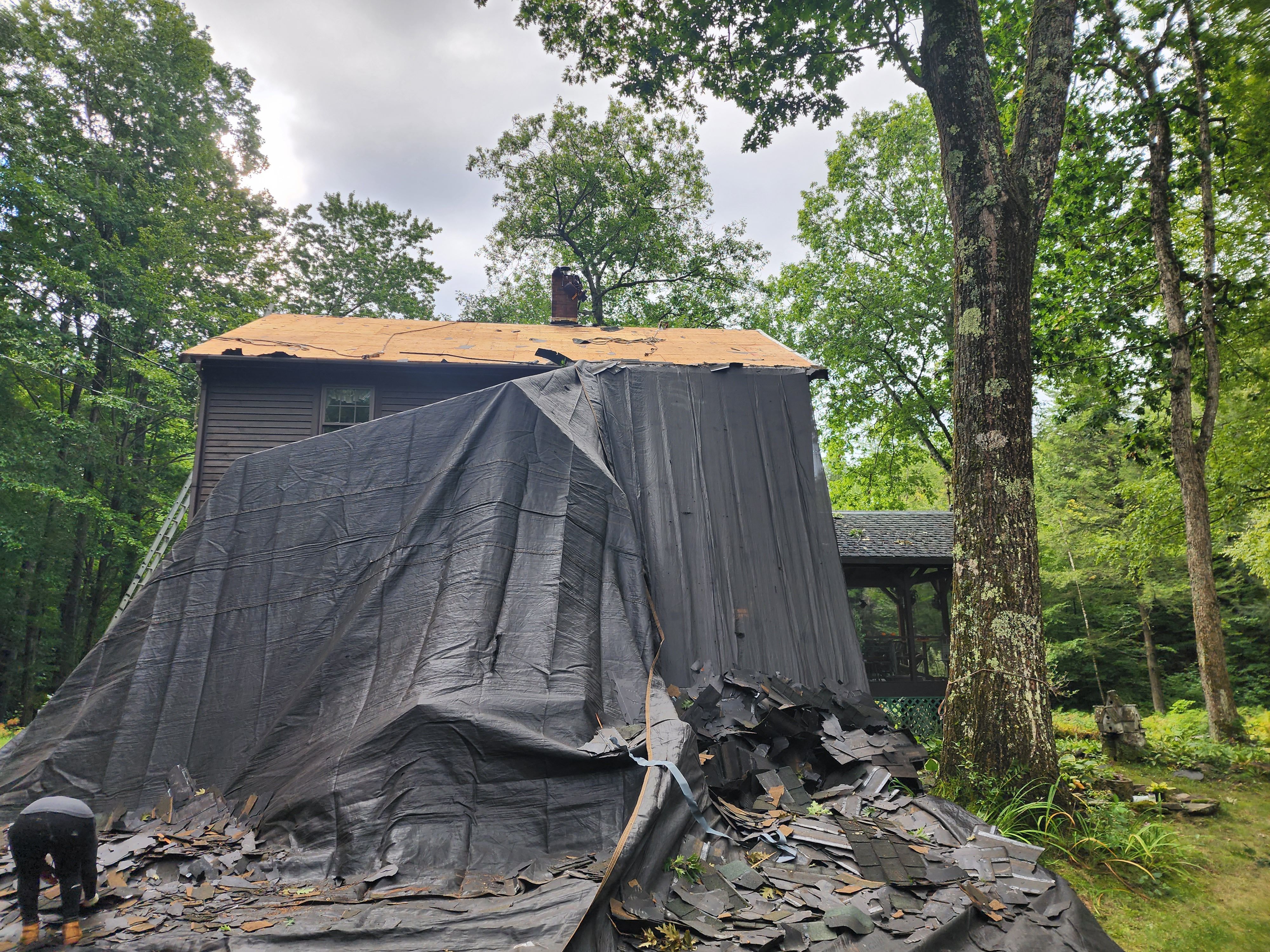 Roofing for Jalbert Contracting LLC in Alton, NH