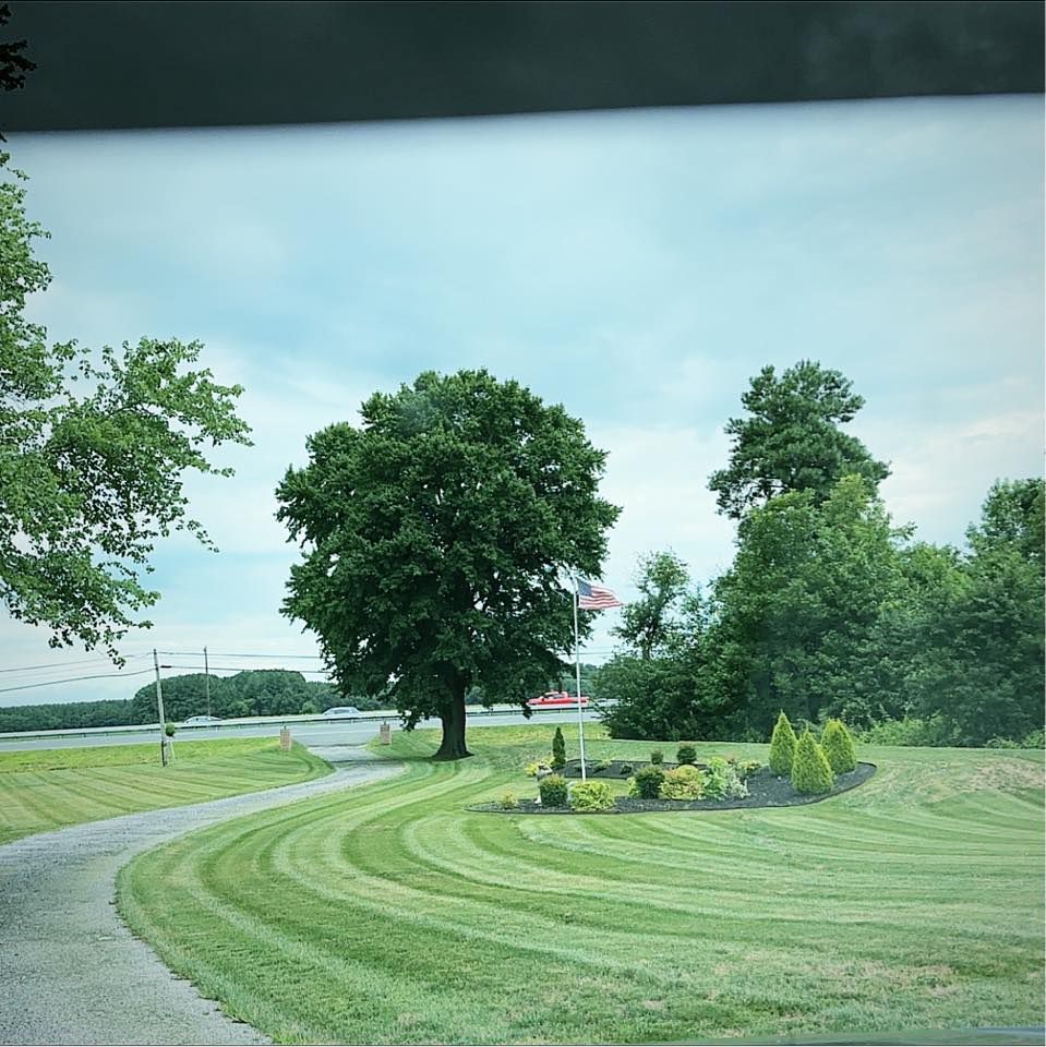 All Photos for Alex’s Grass Care in Salisbury, MD