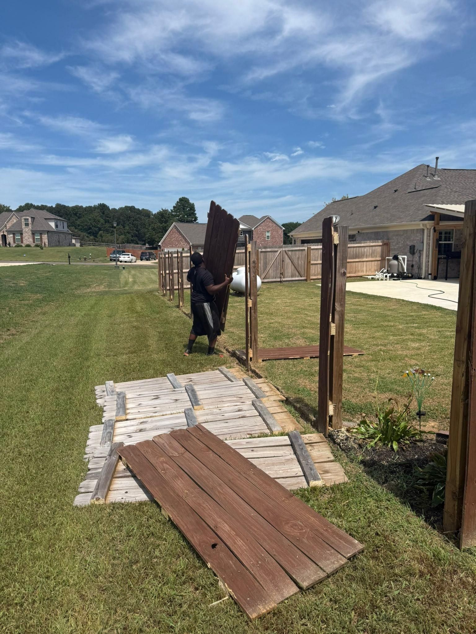  for Frontline Fencing LLC in Hernando, MS