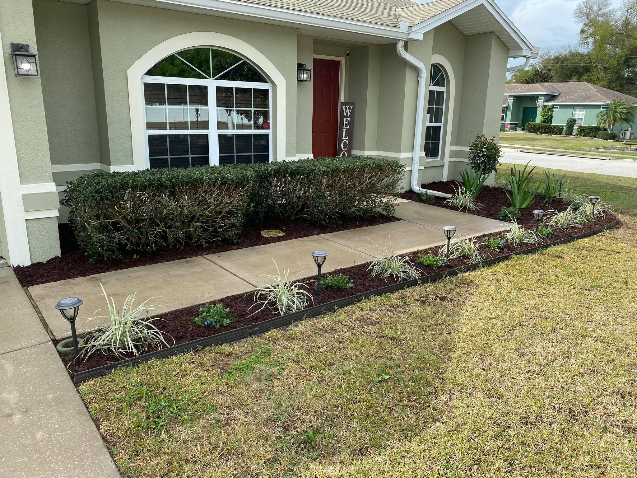 Landscaping for MyerScapes Environmental LLC in Mulberry, FL