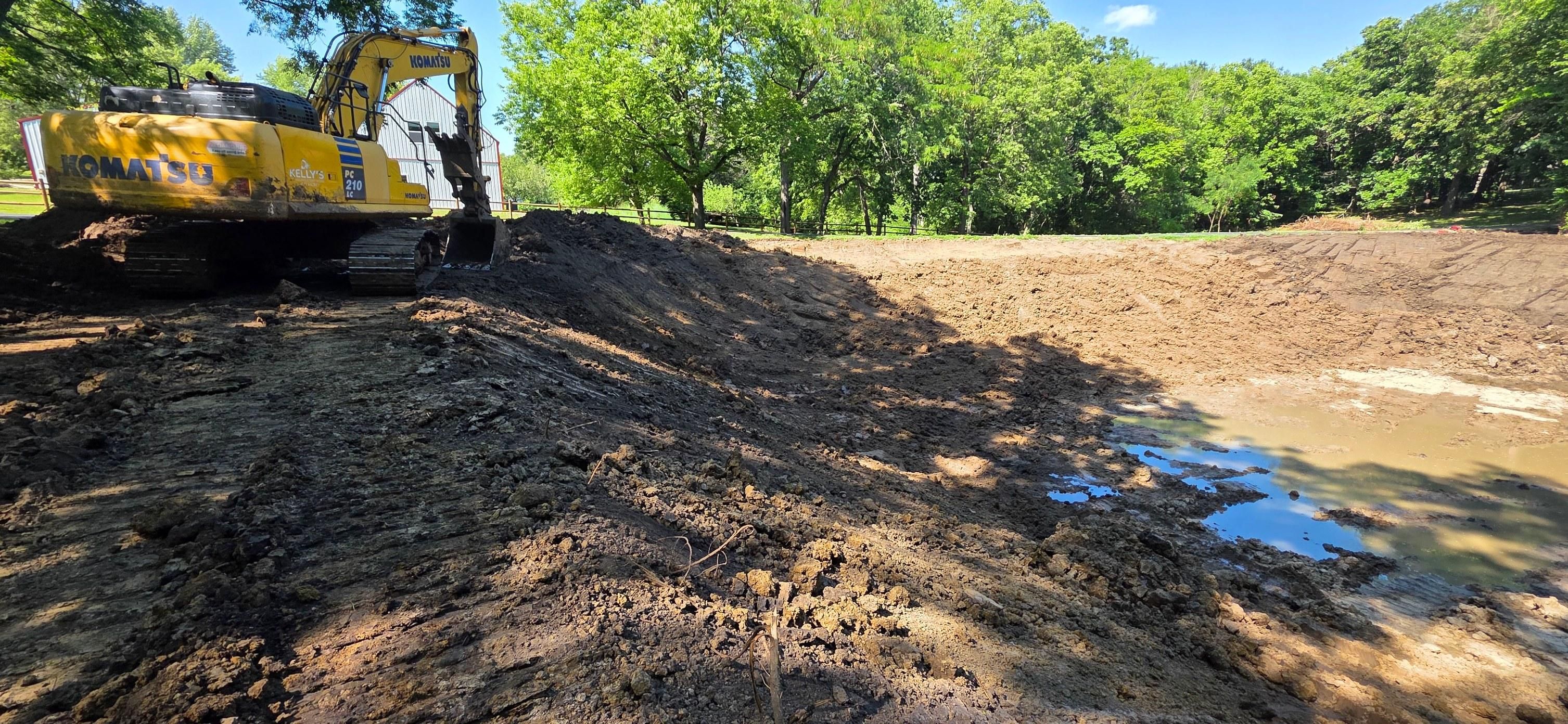  for Kelly’s Excavating and Dirt Work in Kansas City,, MO