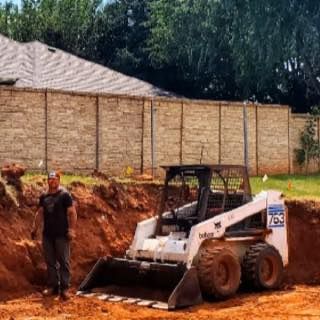  for Nathan Foyil Bobcat Work in Guthrie, OK