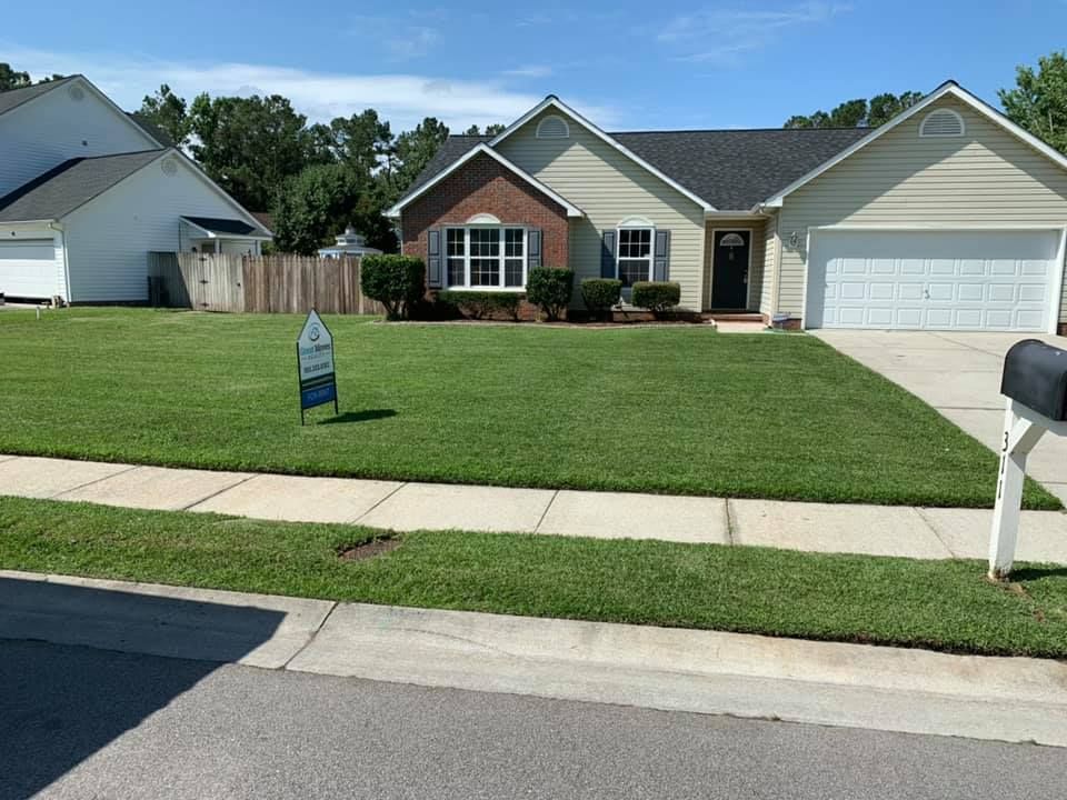 Mowing for NC Lawn Medics, LLC in Jacksonville, North Carolina