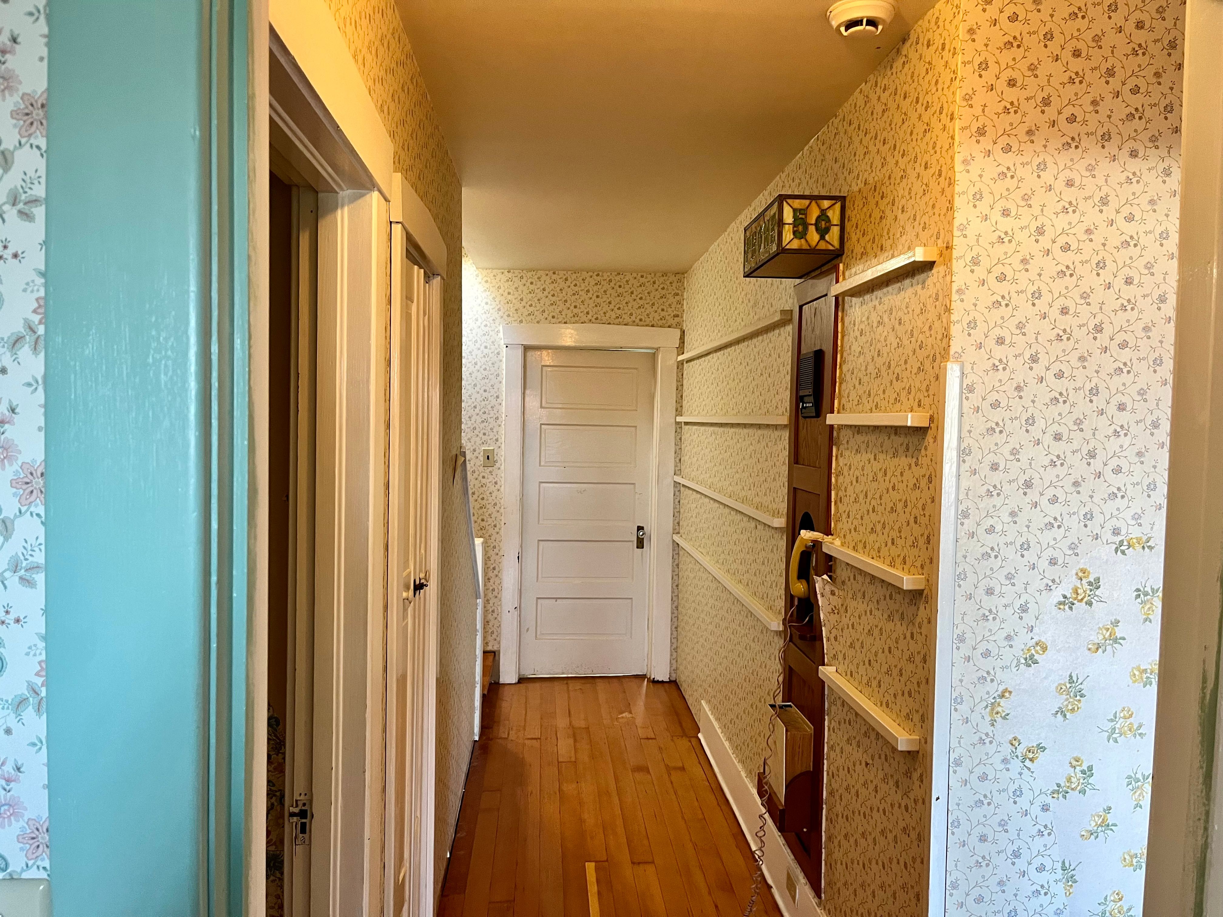 Wallpaper removal  for Golden Line Painting, LLC in Seattle, WA