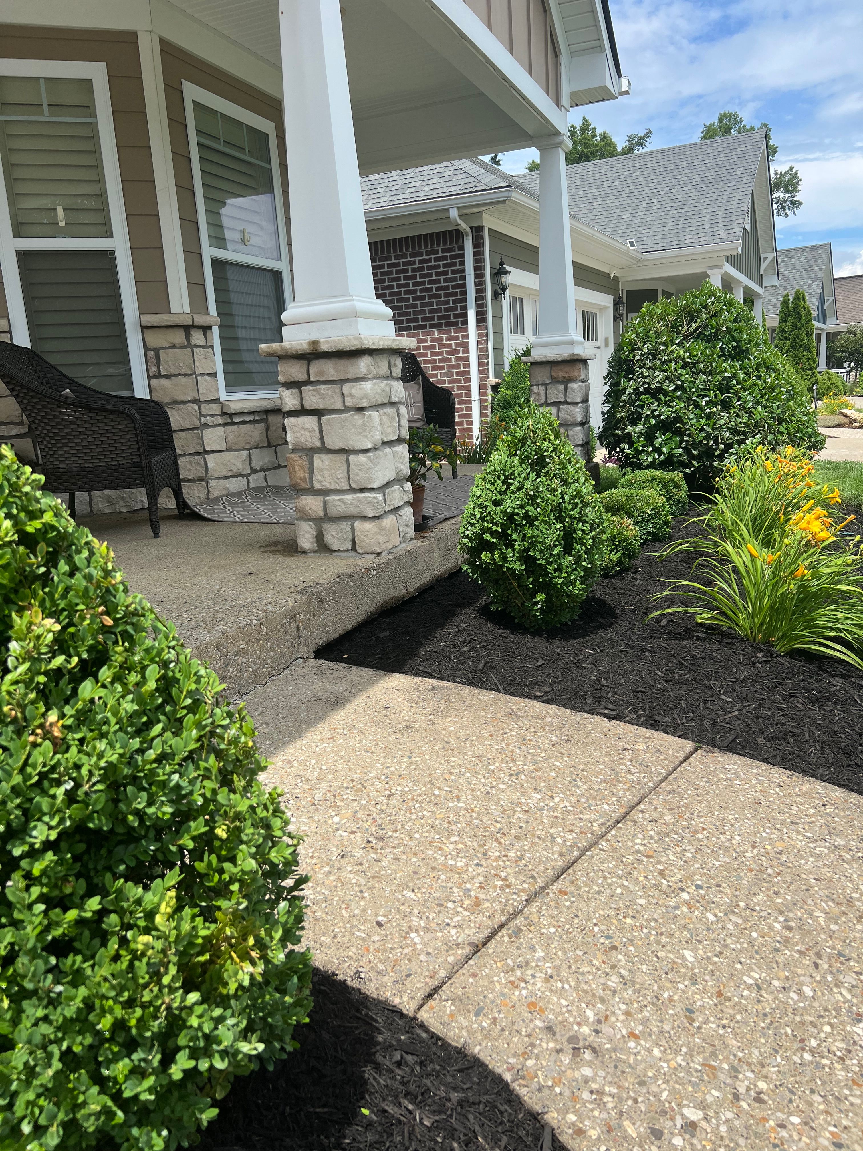  for Full Service Landscaping in Louisville, KY