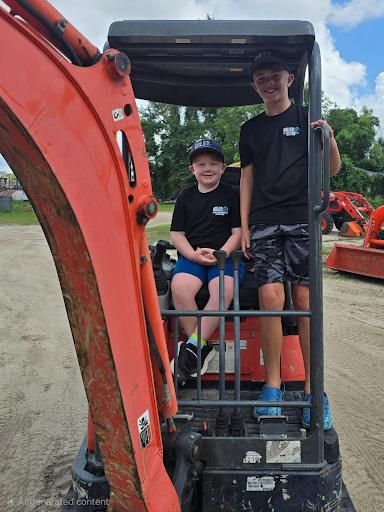  for Giles Land Management, LLC in Hahira, GA