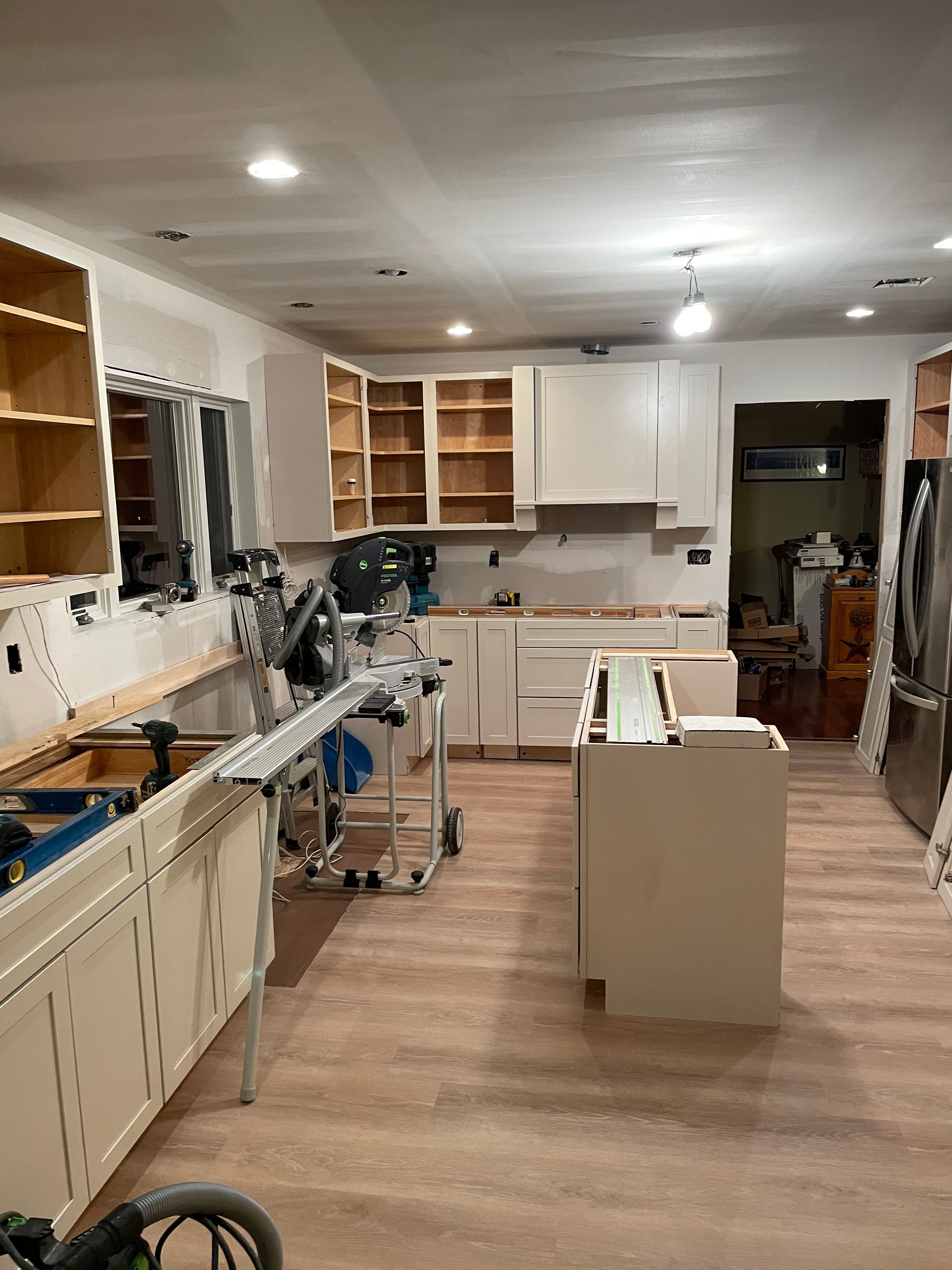  for Make It Right Contracting in East Hampton, NY