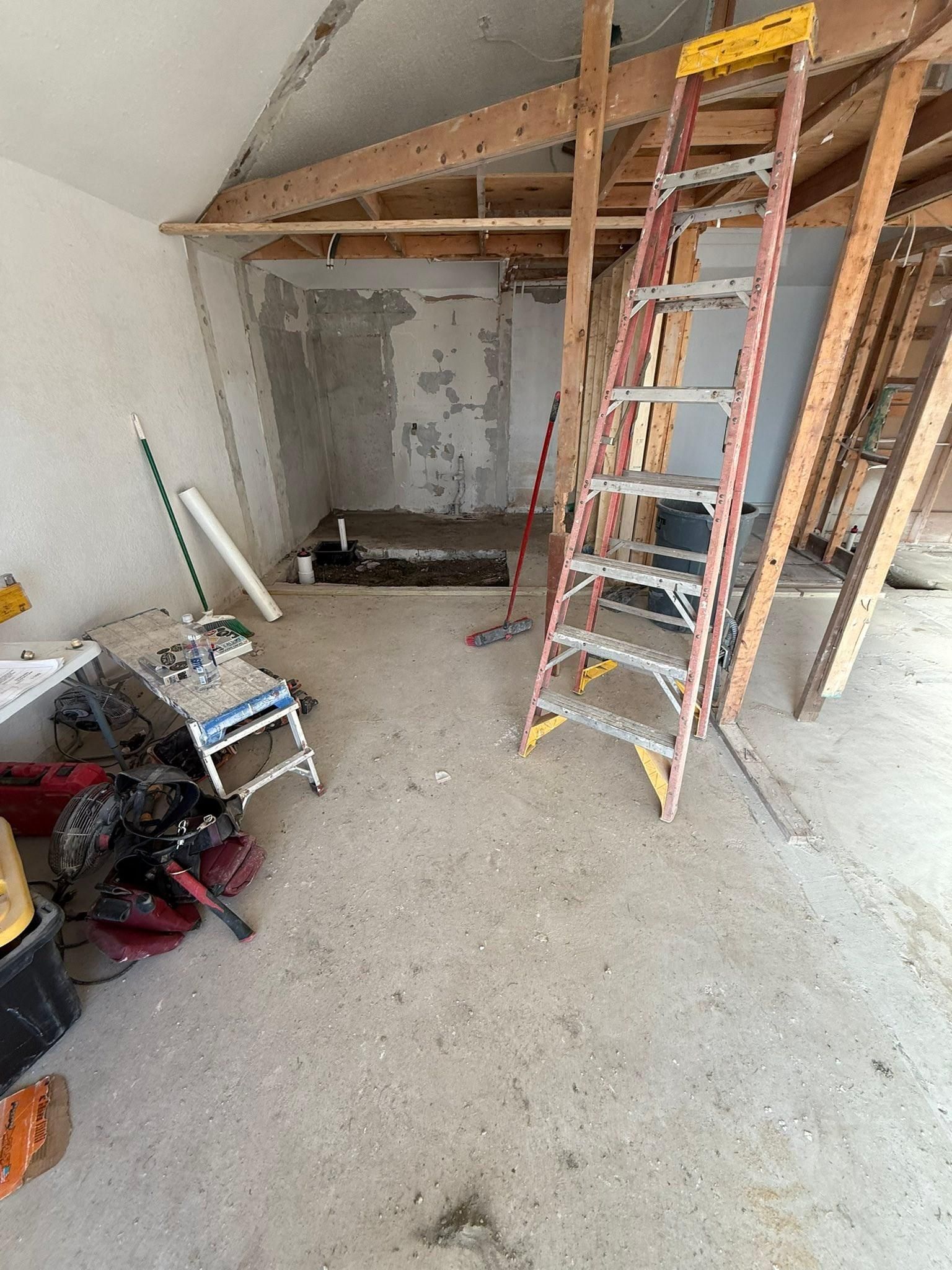  for SDM Construction LLC in Lawrence, KS