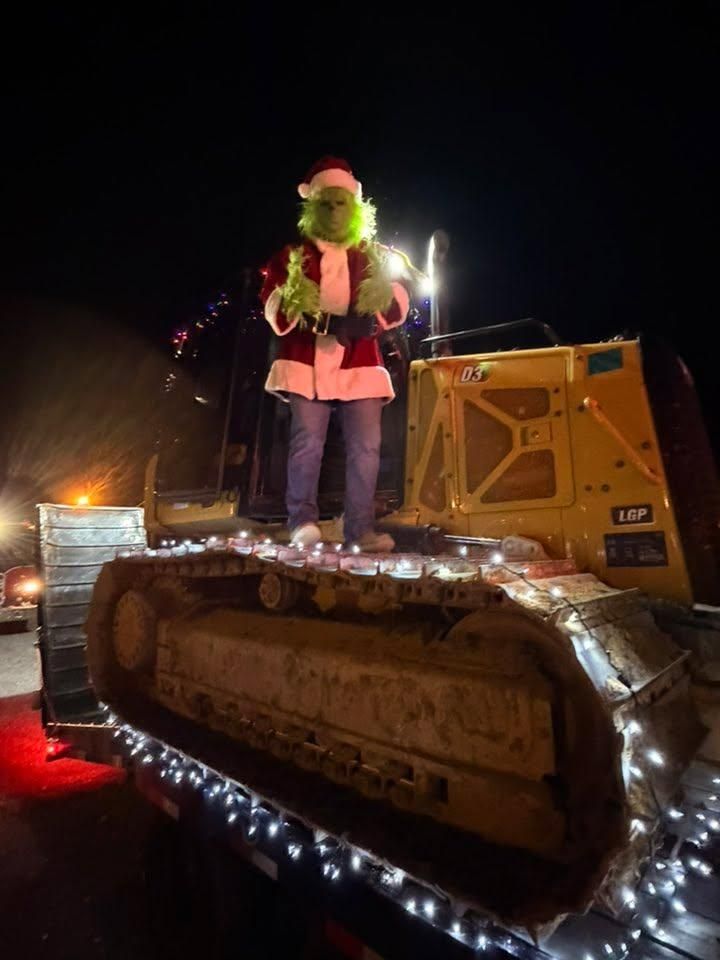  for Collins Constructors in Fyffe, AL