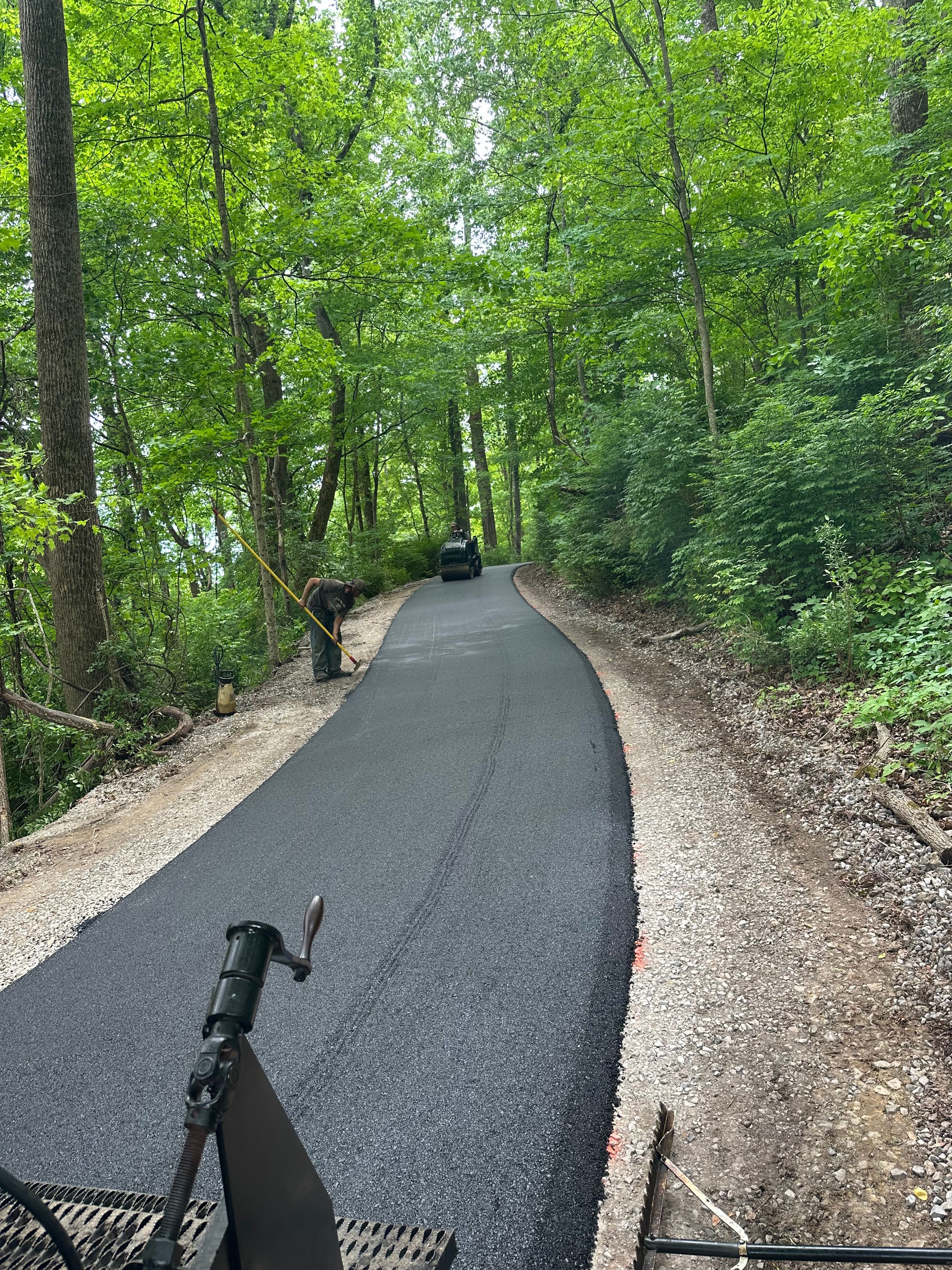  for Metzler Paving and Sealcoating LLC in Jacksboro, TN