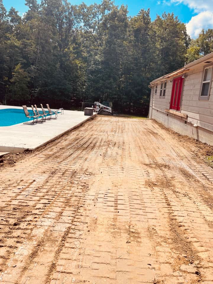  for Mountain Land Services LLC. in Oneida, TN
