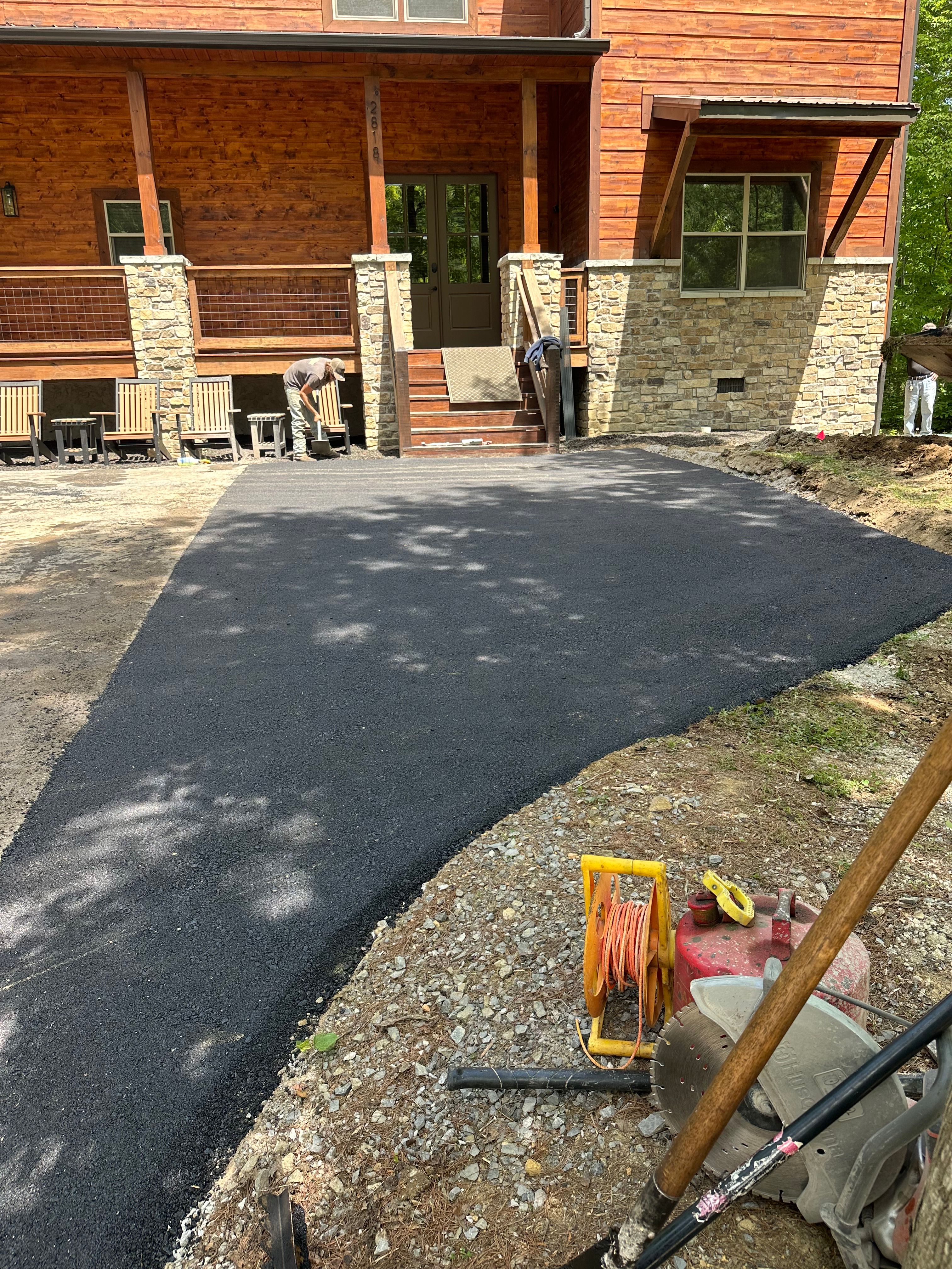  for Metzler Paving and Sealcoating LLC in Jacksboro, TN