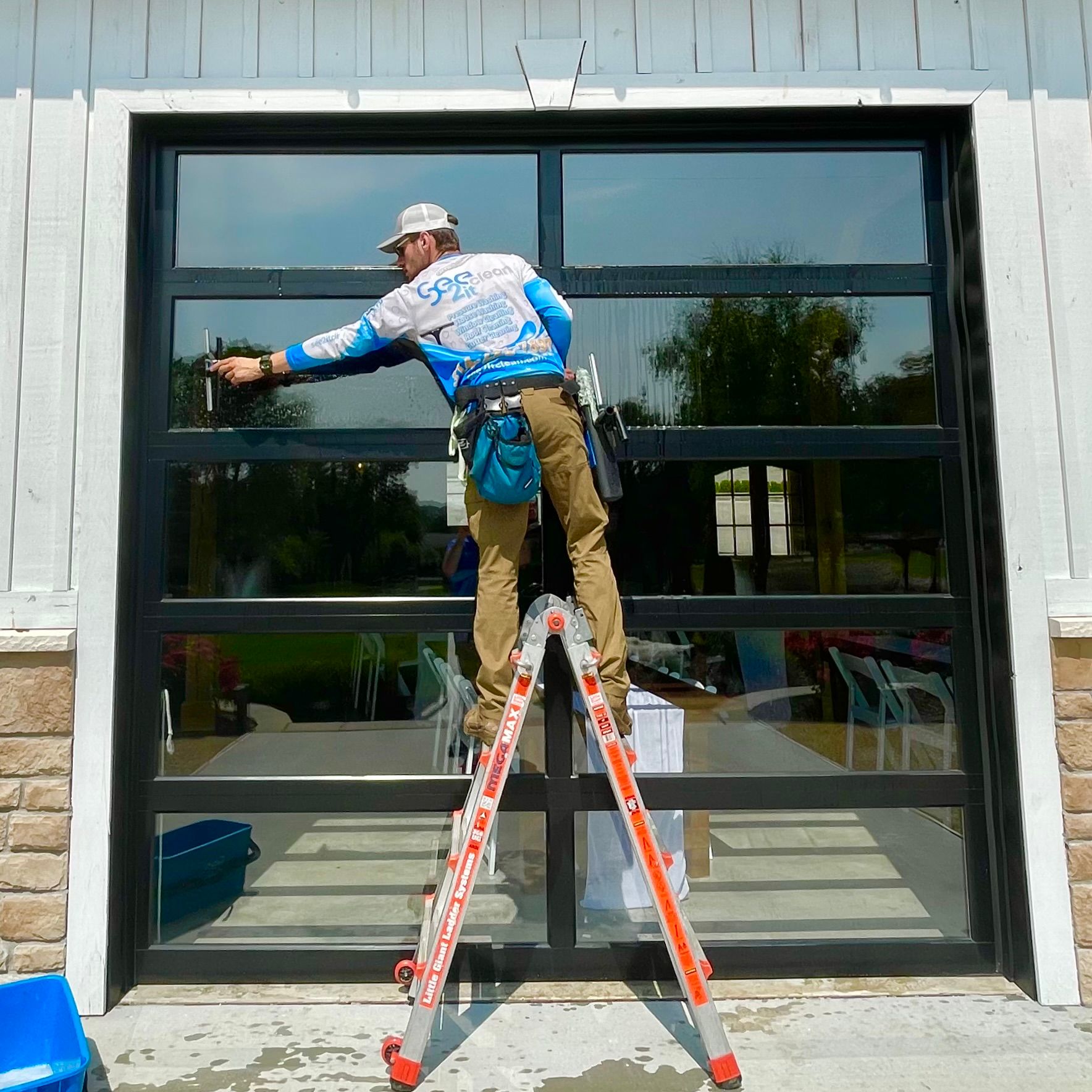  for See2it Clean in St Louis, MO