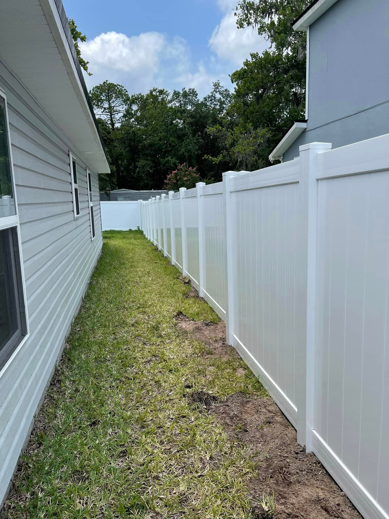  for Red's Premier Fencing LLC  in Jacksonville, FL