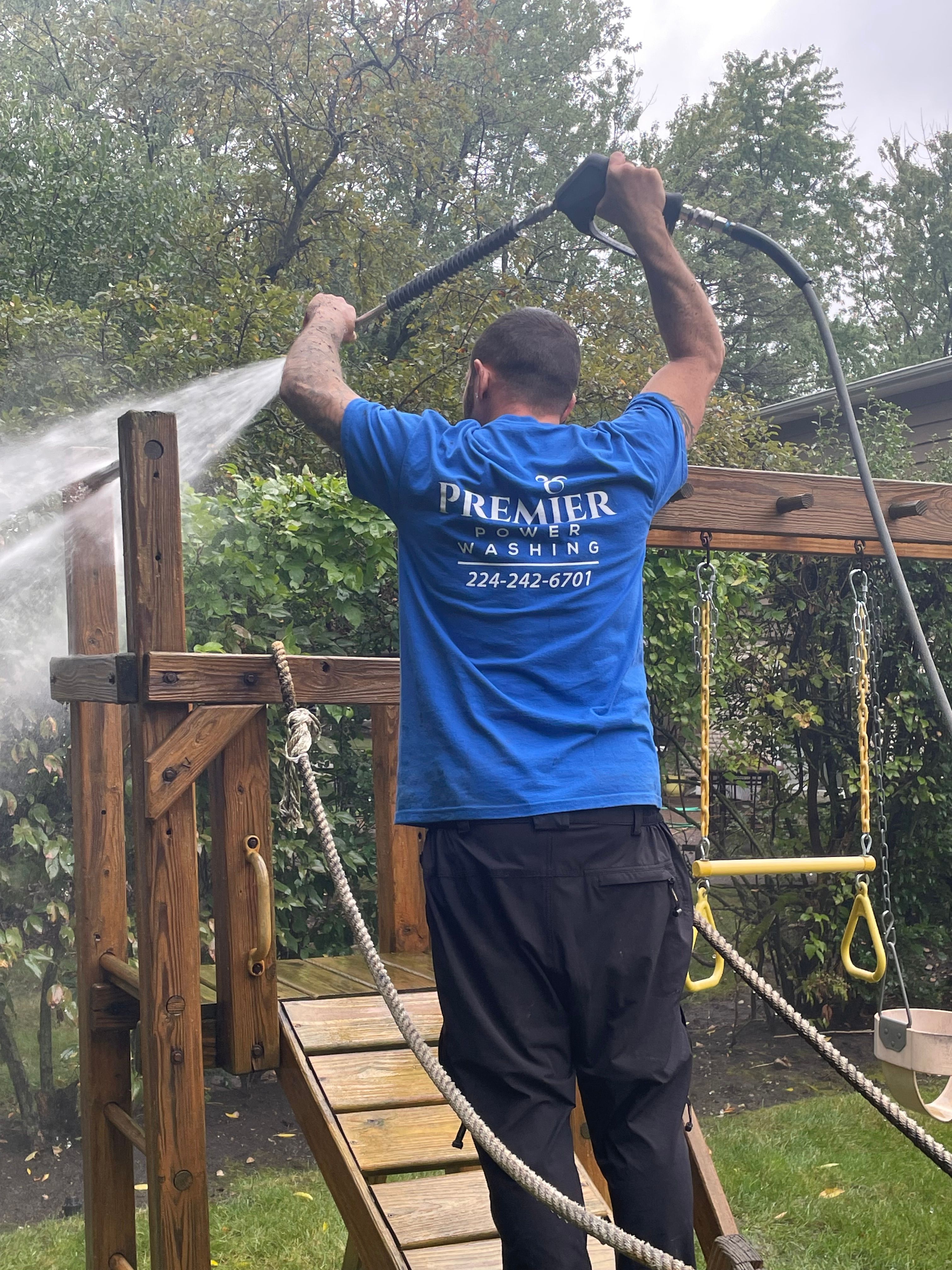 Pressure Washing for Premier Partners, LLC. in Volo, IL