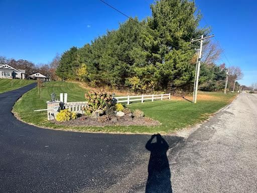  for FIRST CLASS GRASS LLC in Syracuse, IN