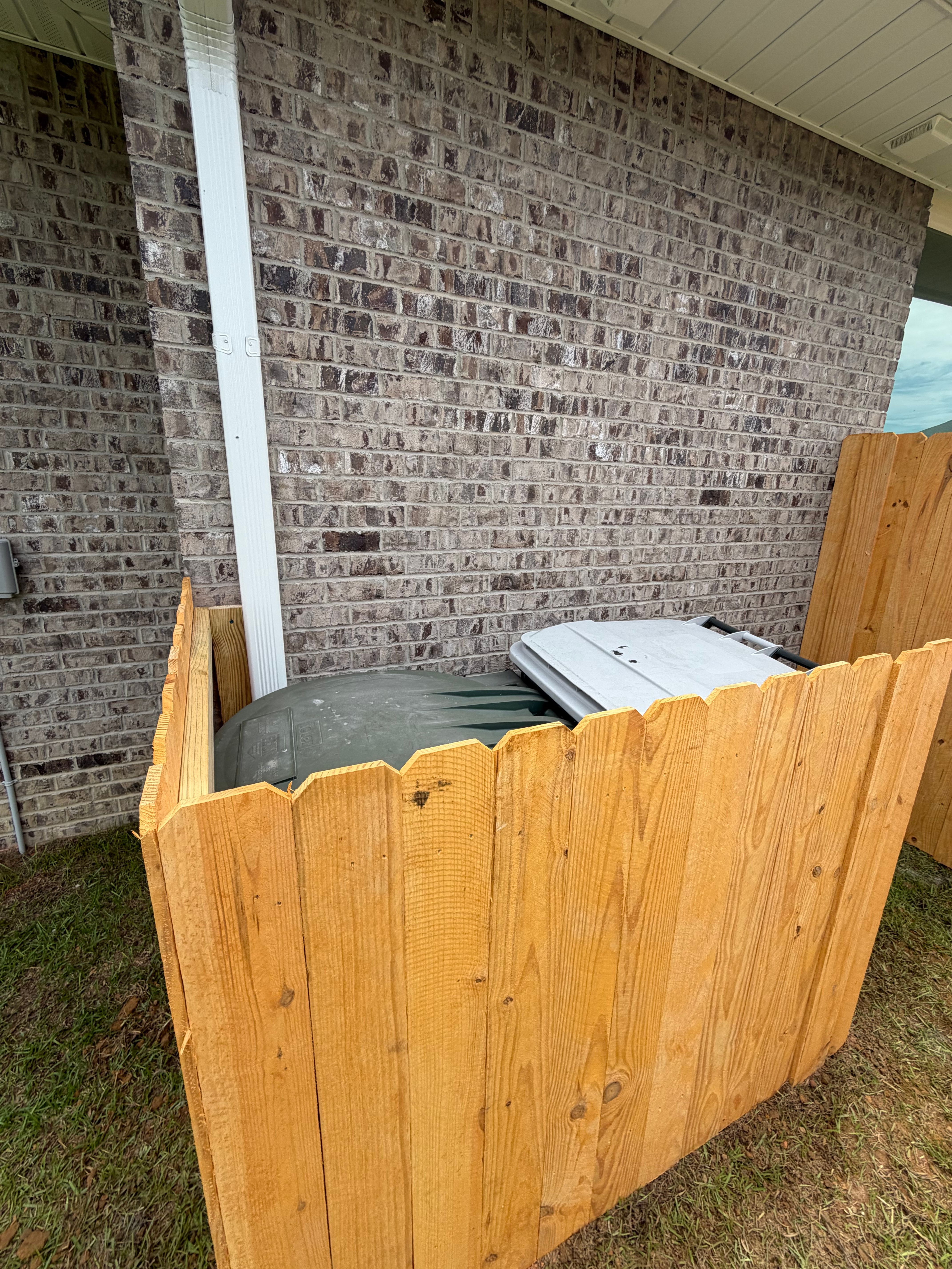 for Forrest Fencing in Pensacola, FL