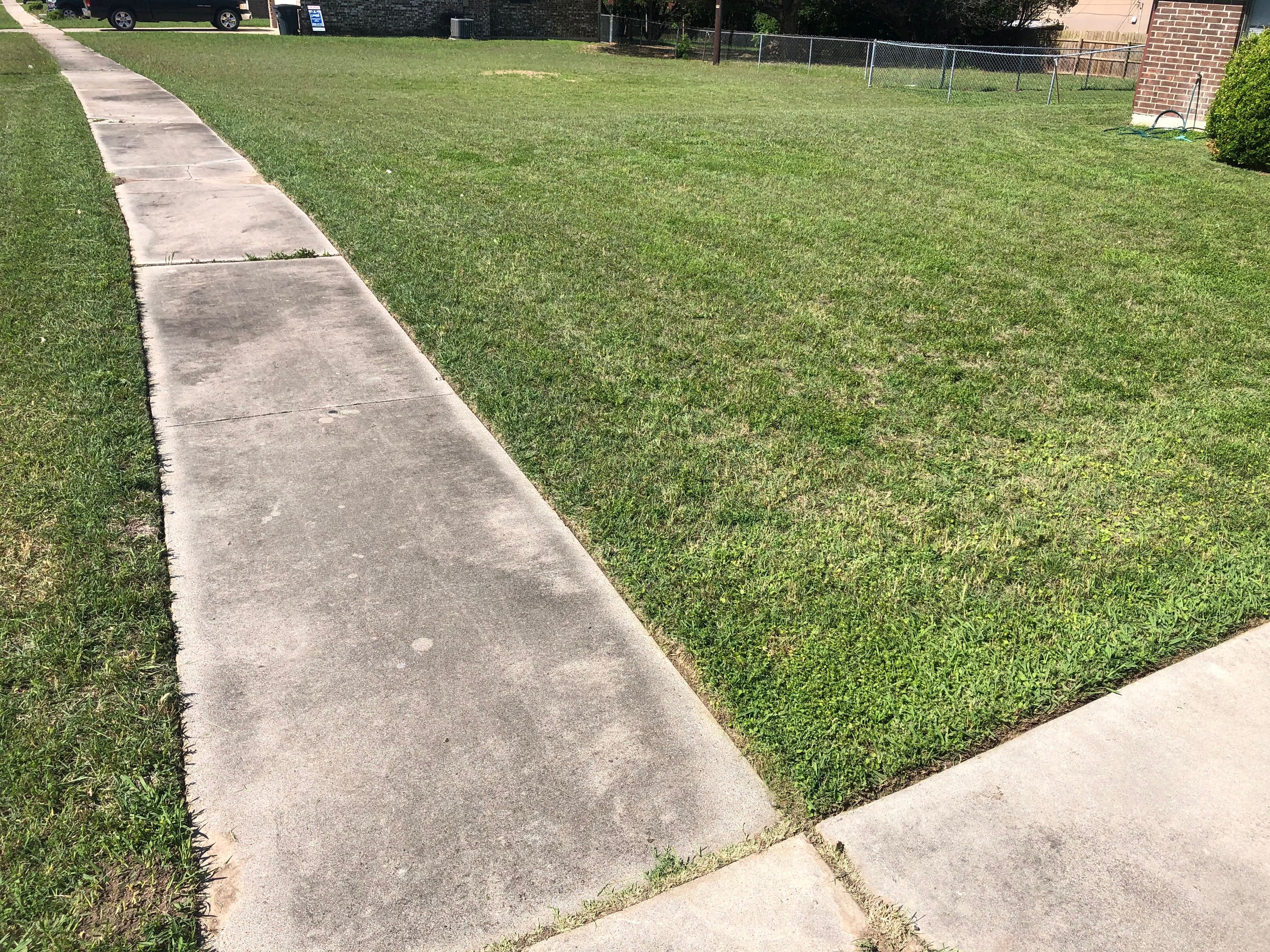  for D’s Lawncare in Killeen, TX