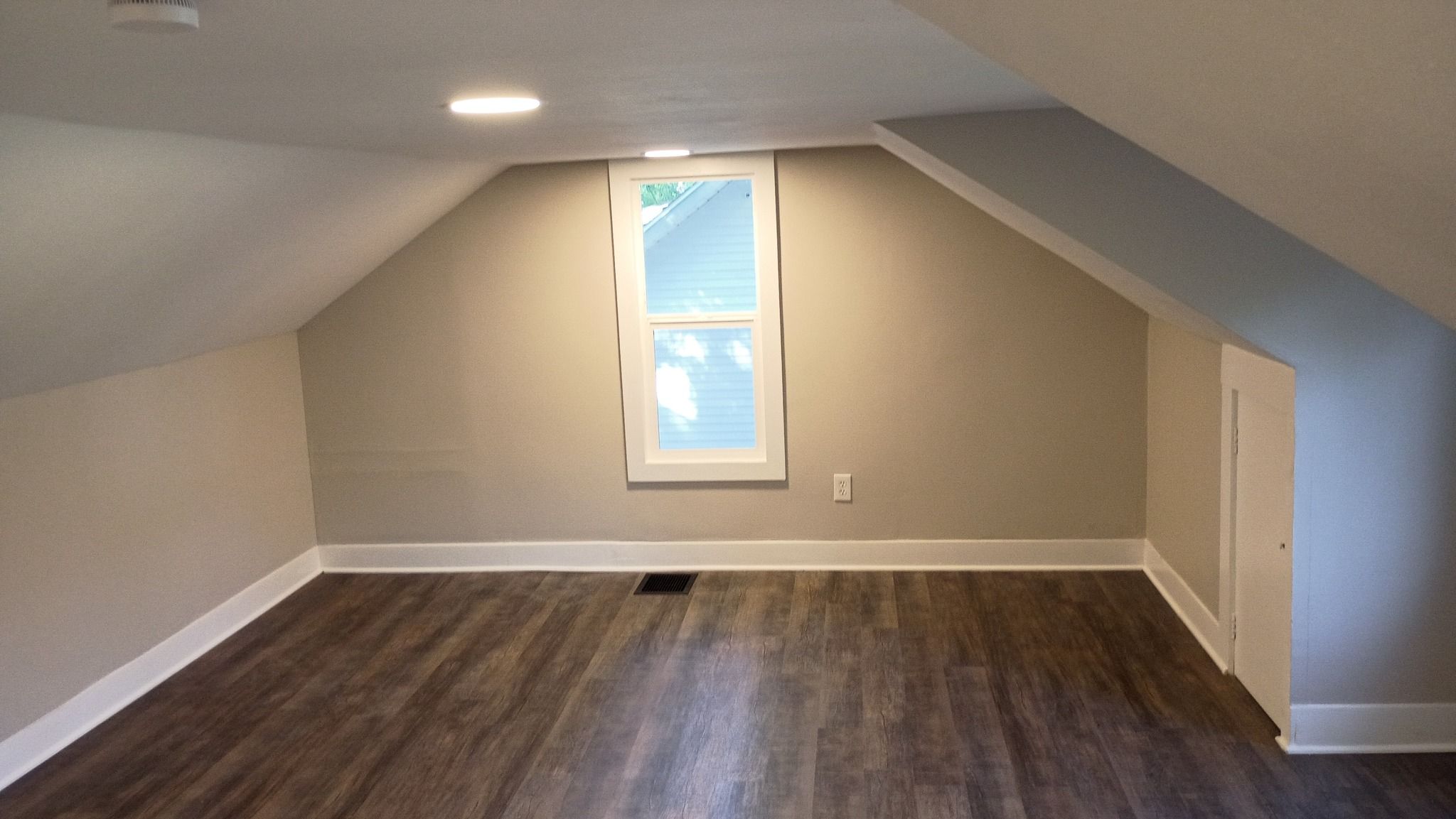  for R2 ServicesHeating and Air in Dayton, OH