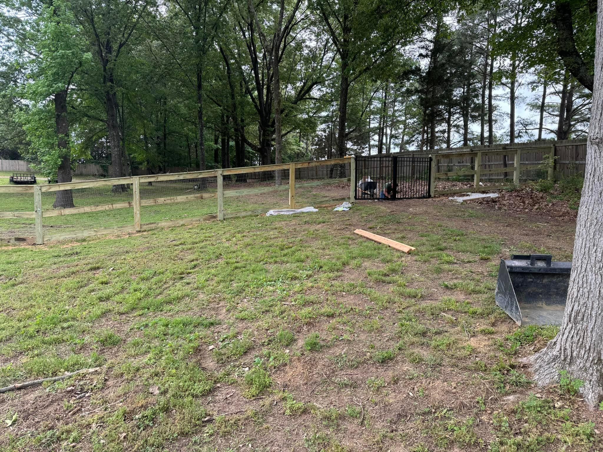  for Manning Fence, LLC in Hernando, MS