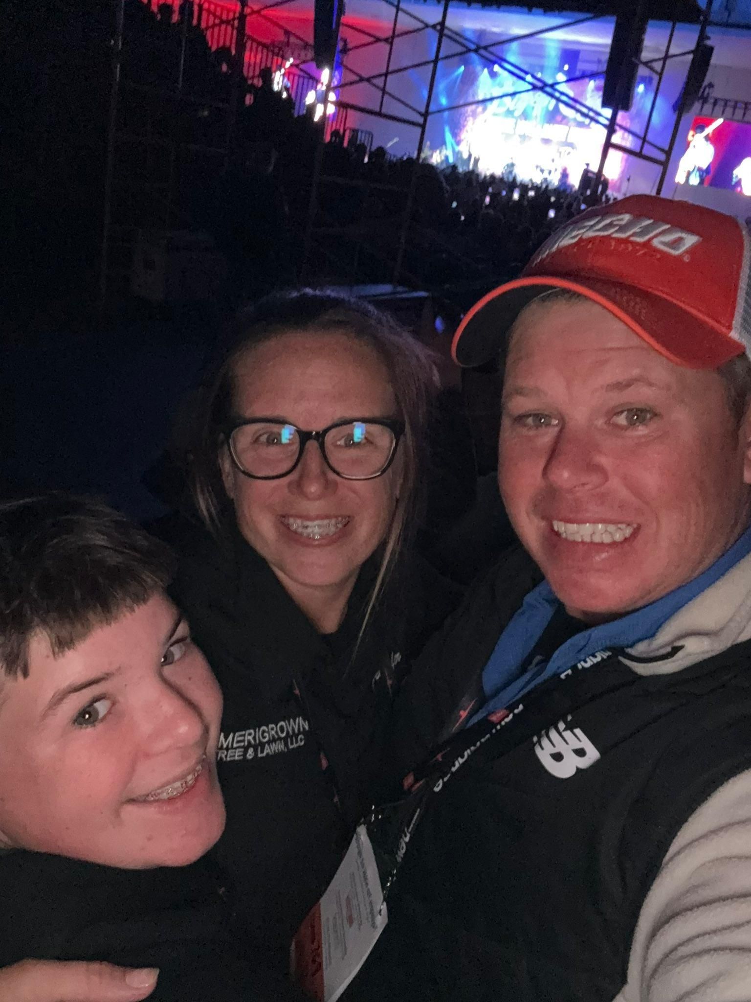  for Amerigrown Tree And Lawn in Apopka, FL