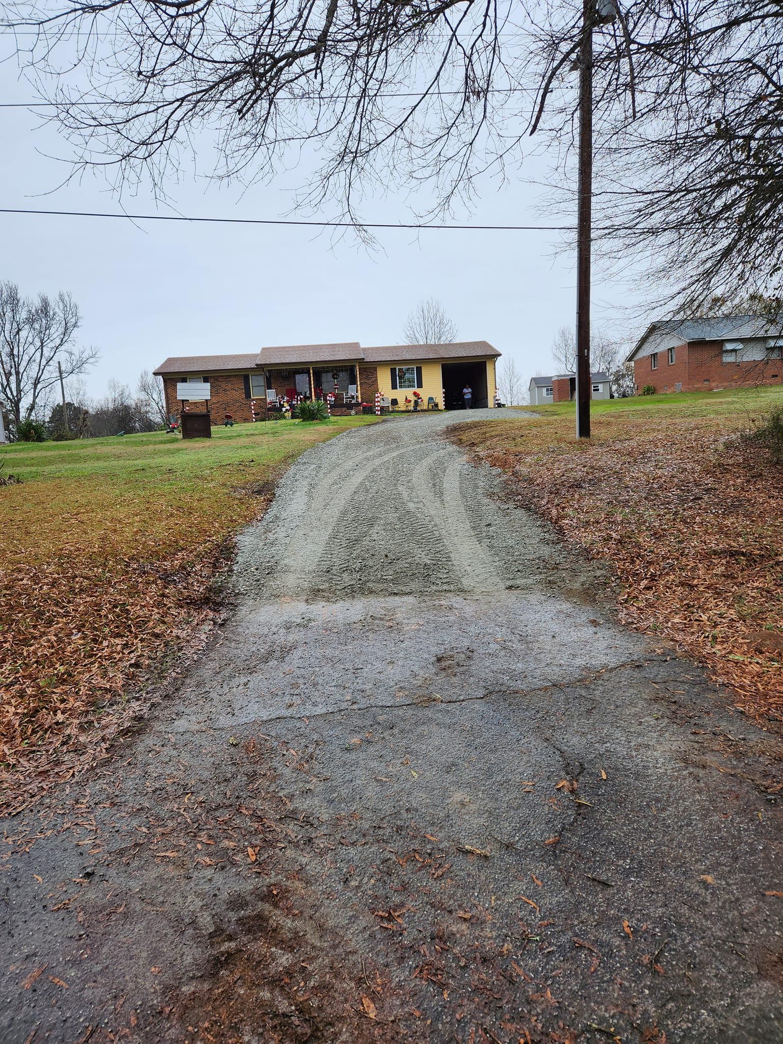 Lawn Care for Jimmy's Tractor & Landscaping Service LLC in Abbeville, South Carolina