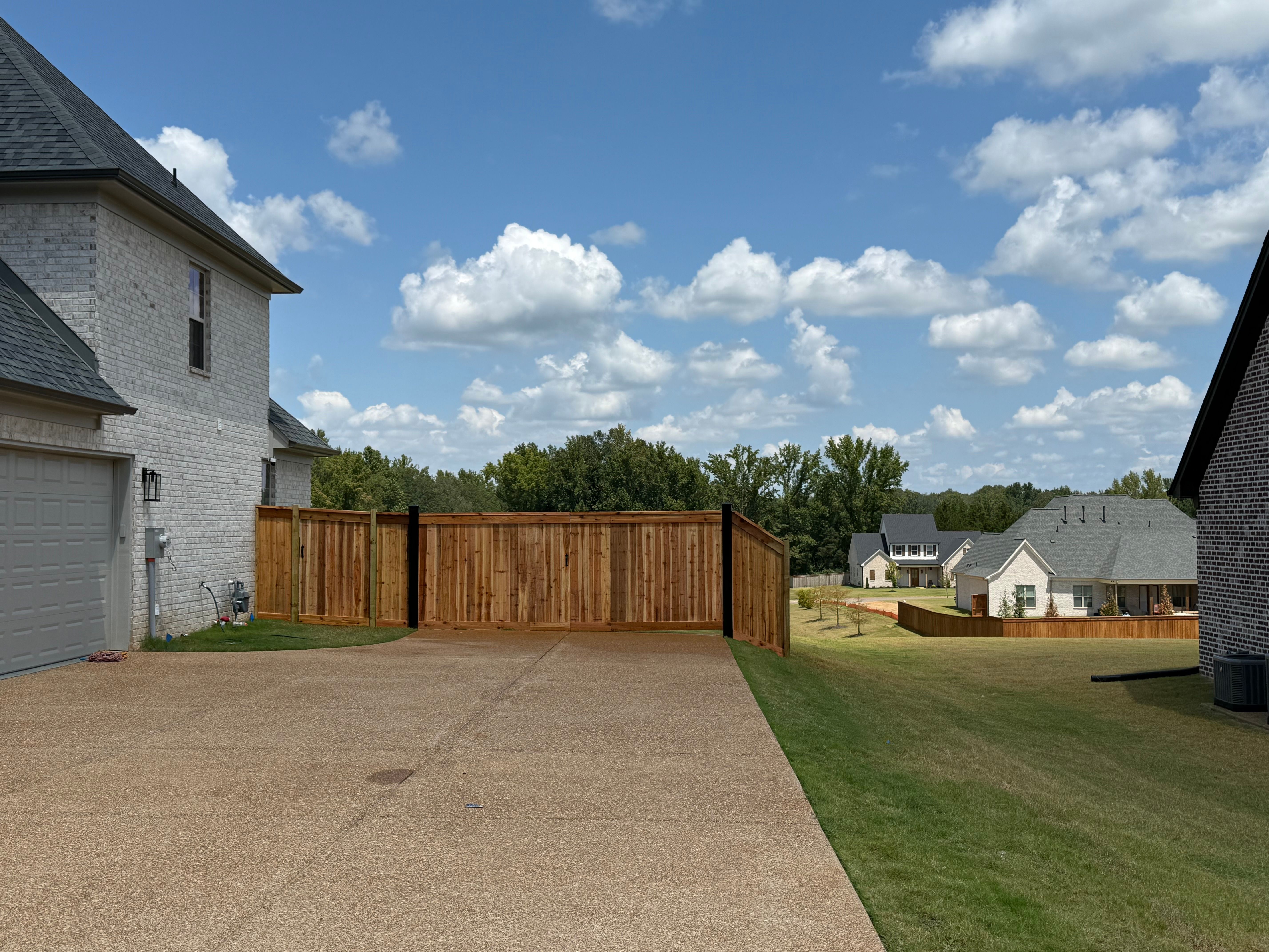  for Frontline Fencing LLC in Hernando, MS