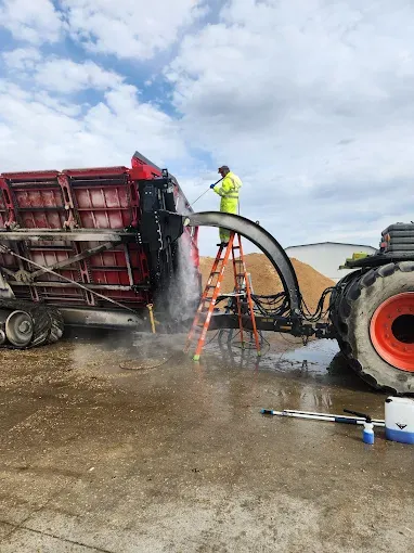  for Smith Power Washing in Grove City, MN