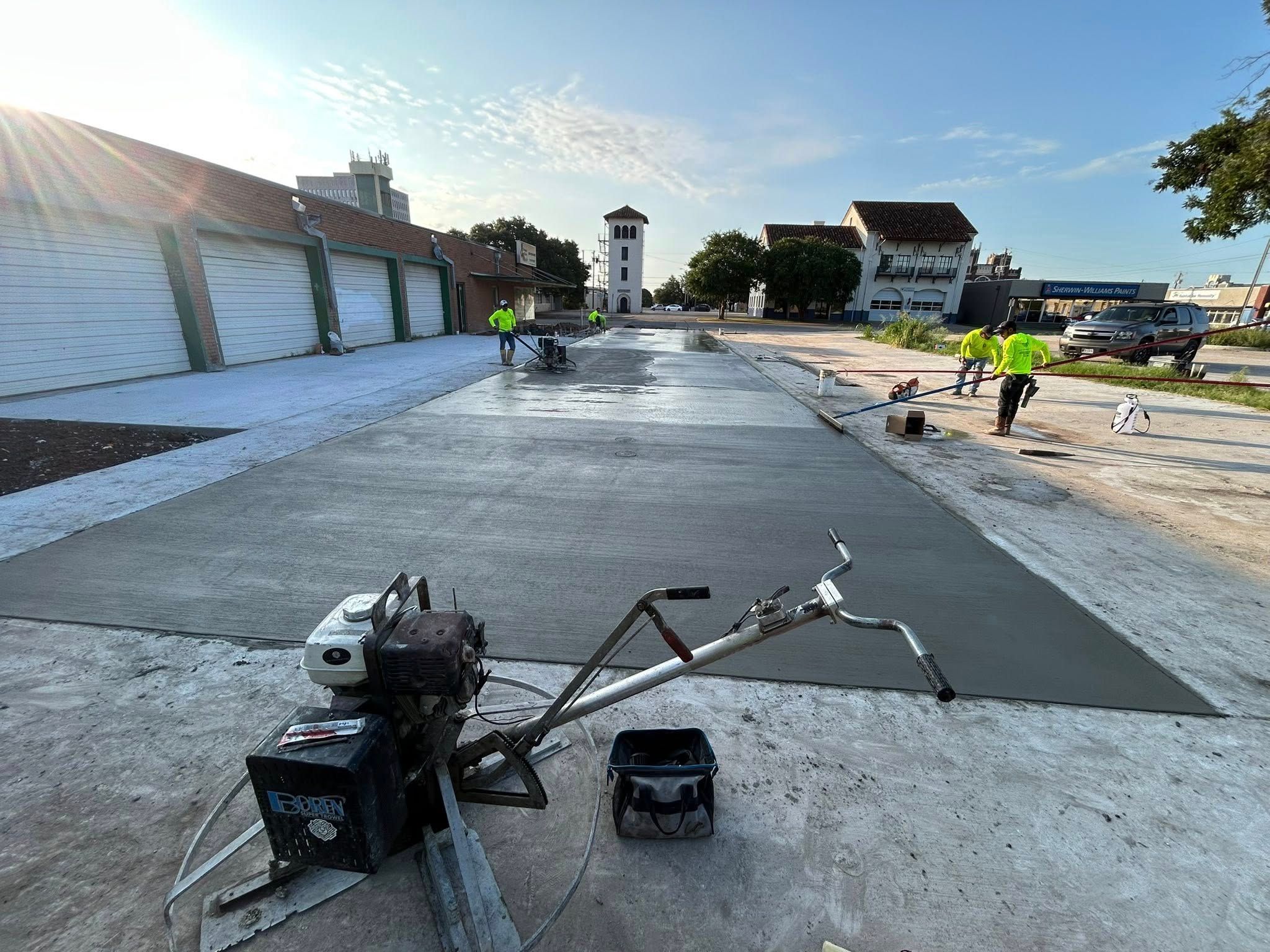  for J & M Contracting in Hewitt, TX