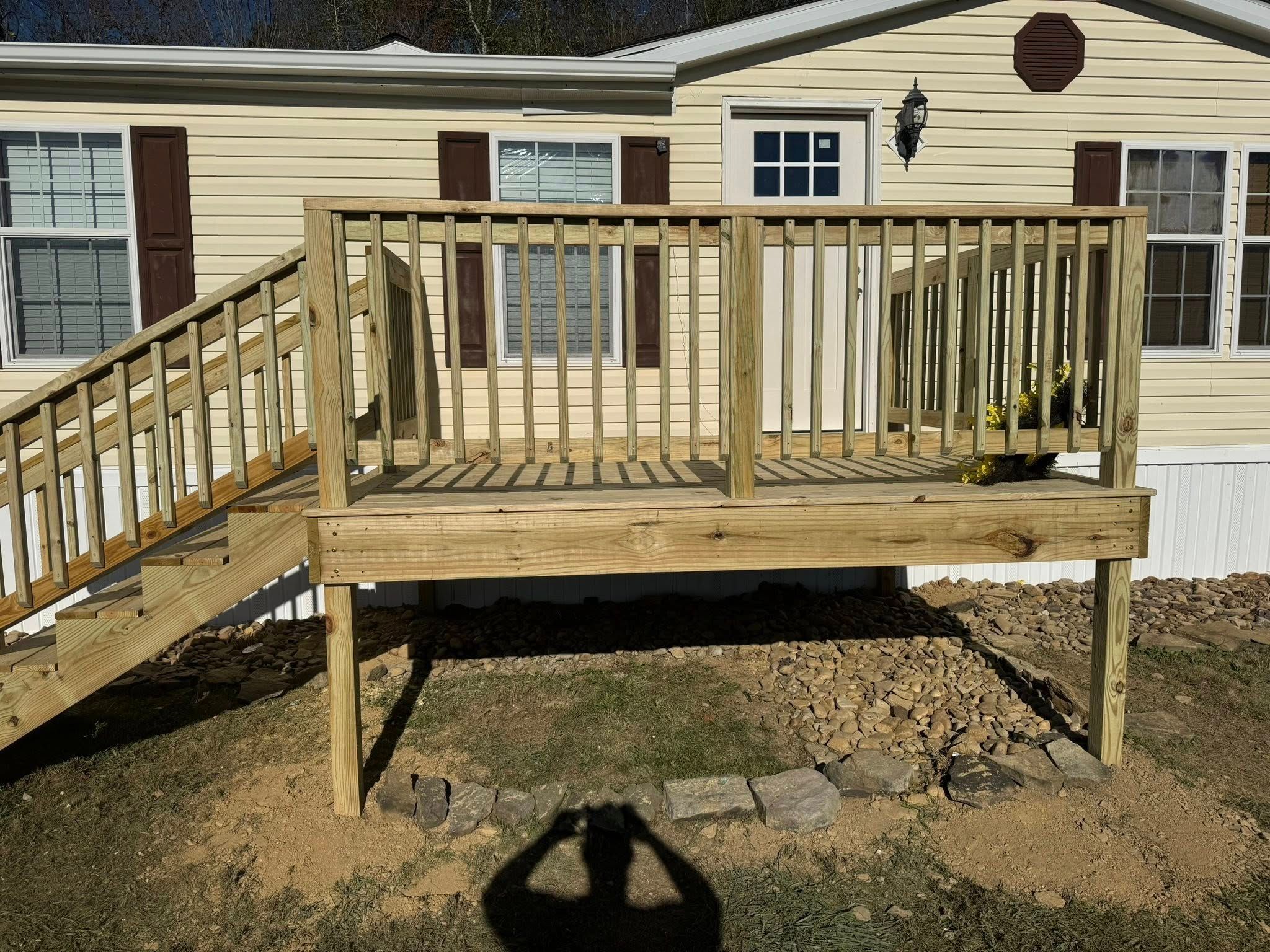  for MRH Contracting LLC in Clearfield, PA