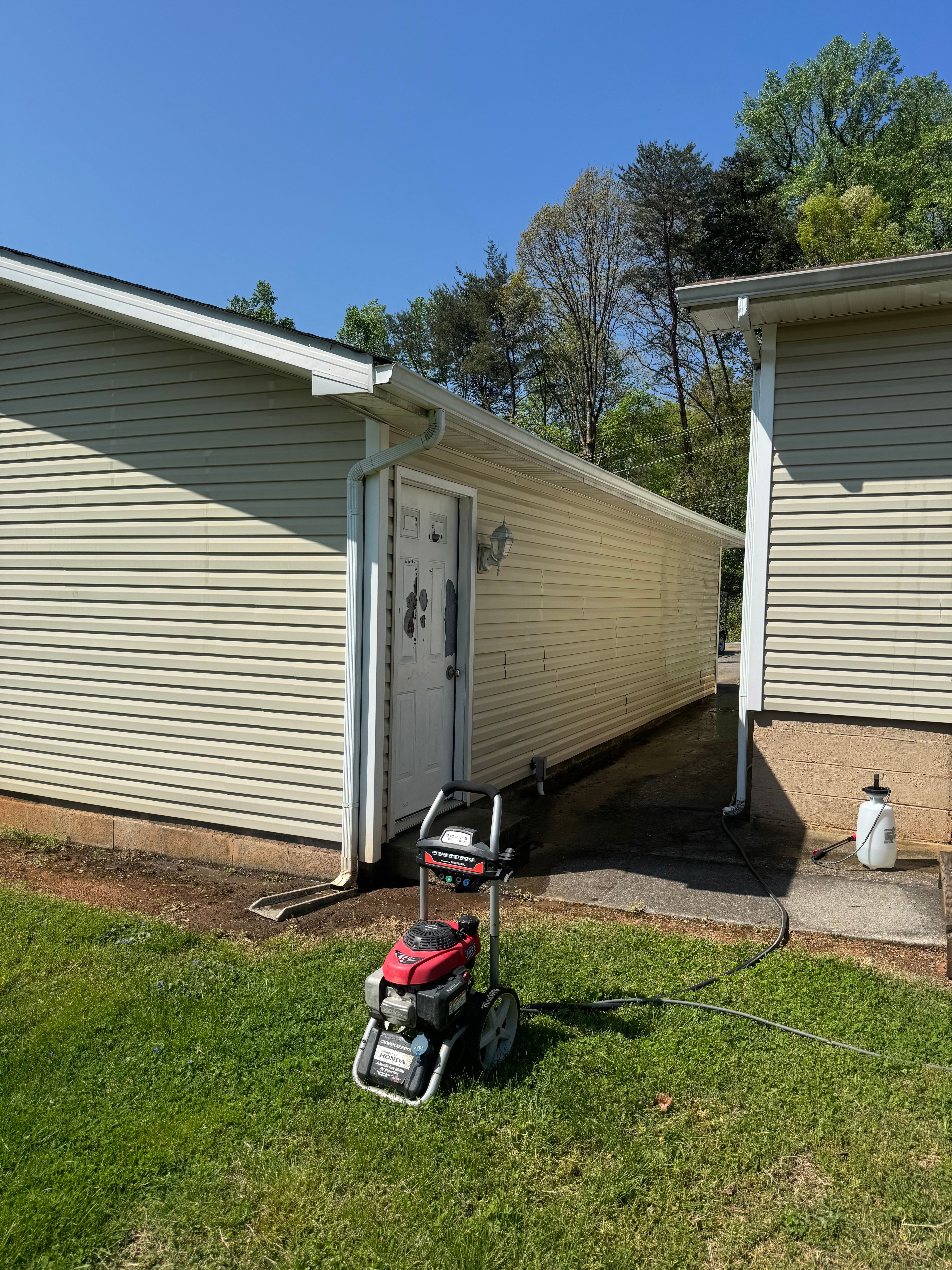 Power washing for R&M Property Maintenance in White Pine, TN