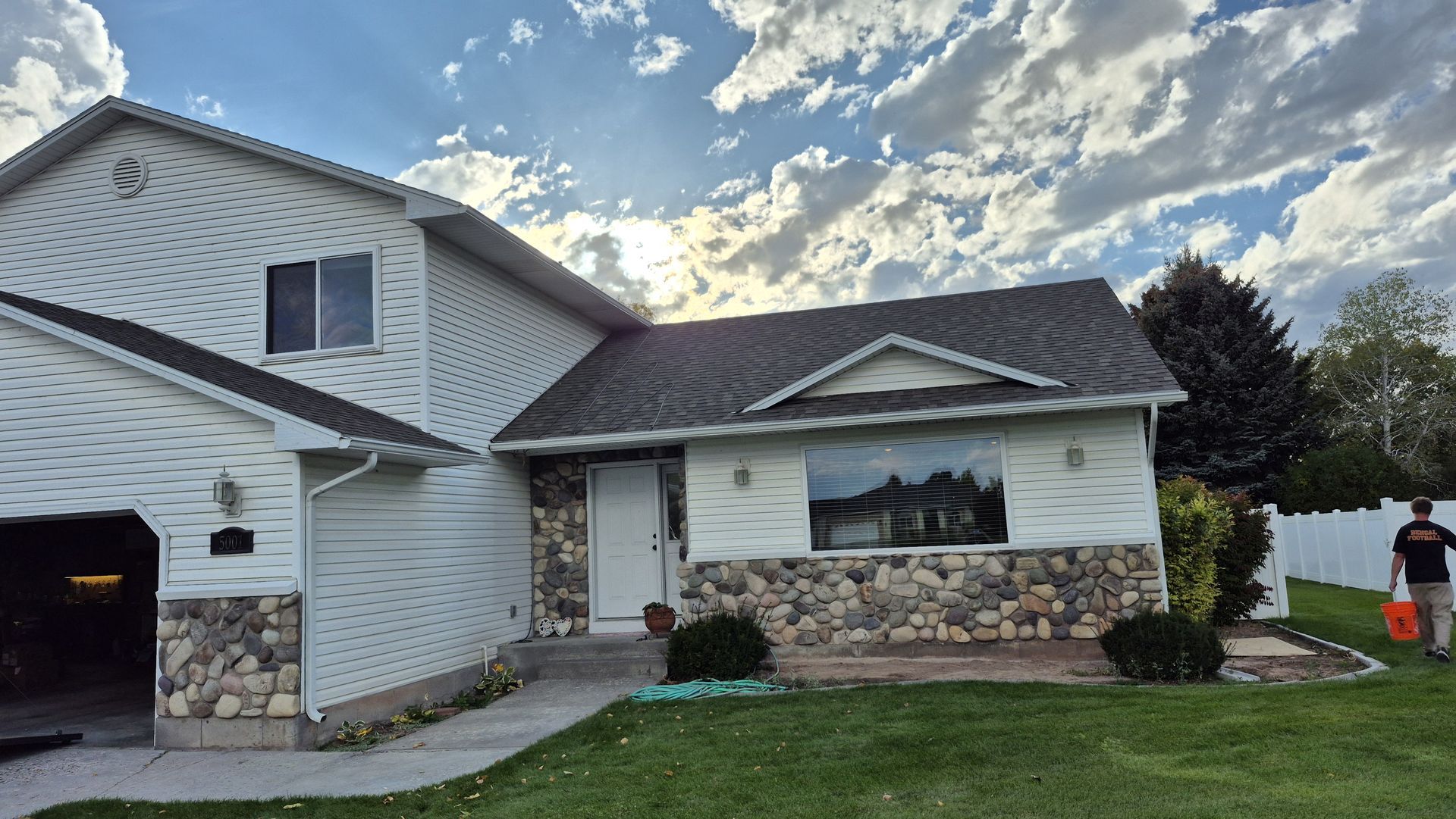  for Vivid Windows in Hurricane, UT